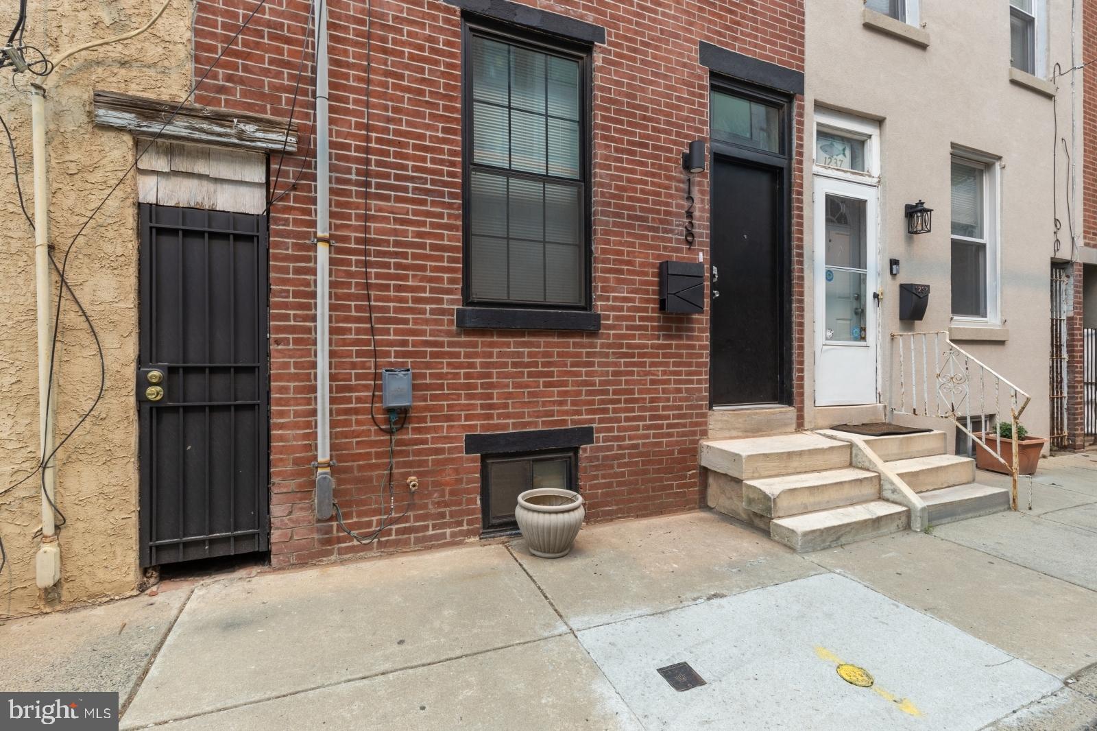 FISHTOWN - Residential Lease
