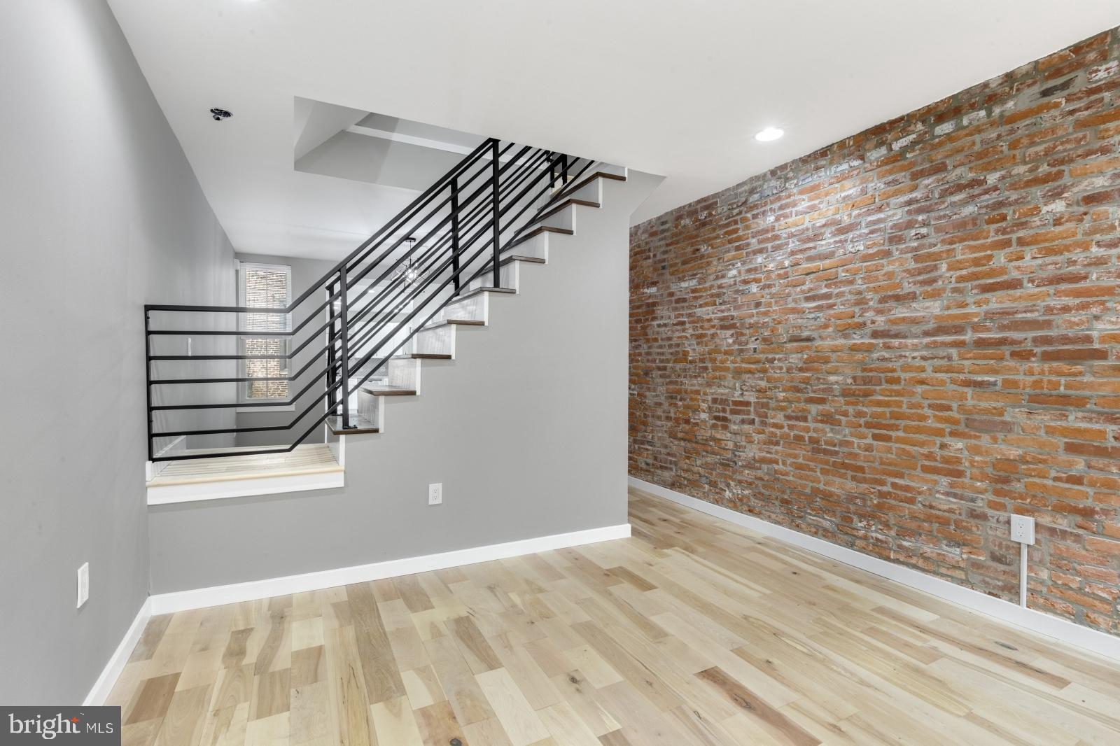 FISHTOWN - Residential Lease