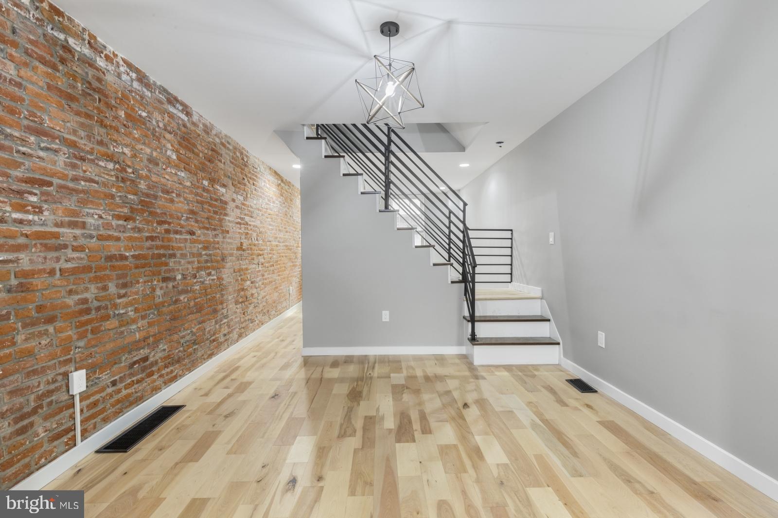 FISHTOWN - Residential Lease
