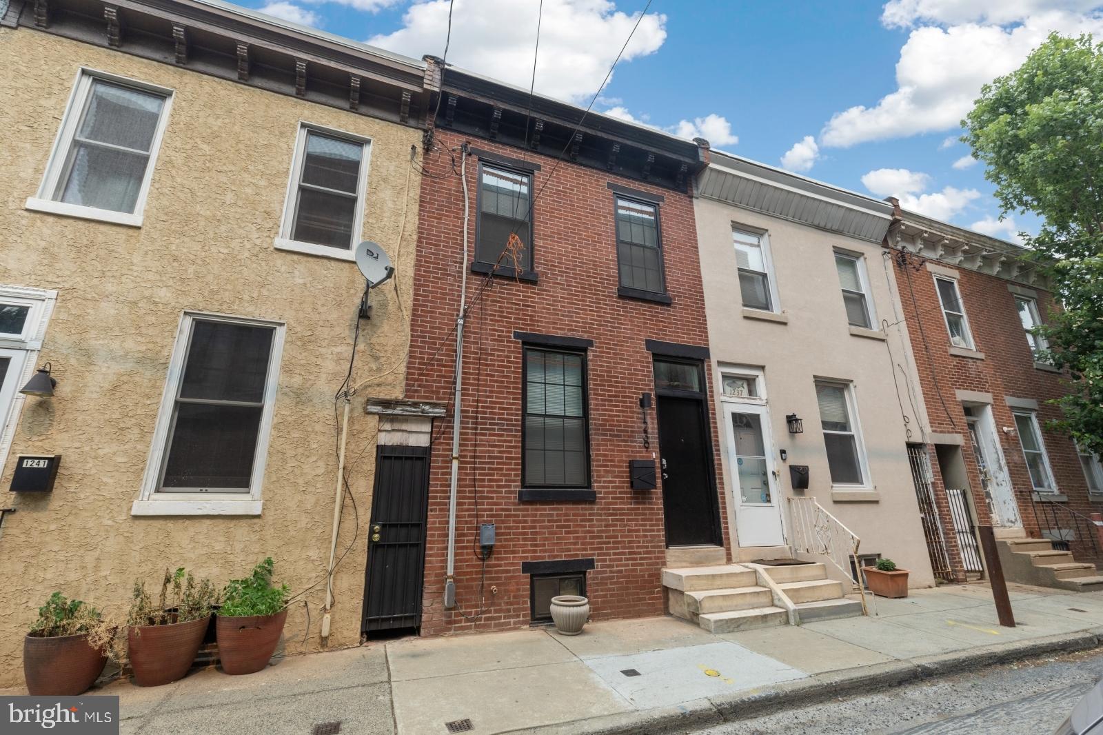 FISHTOWN - Residential Lease