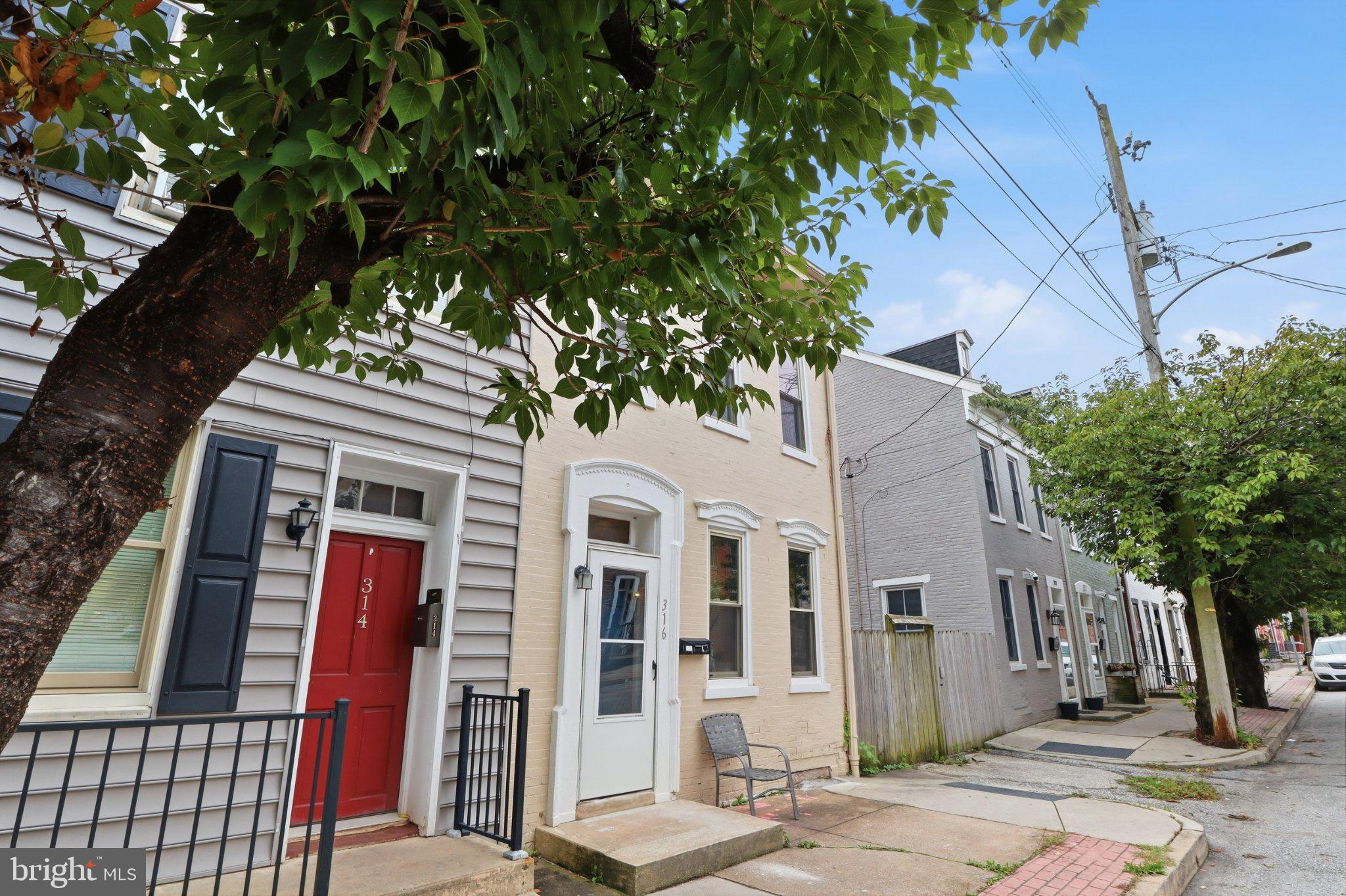 316 W PRINCESS STREET