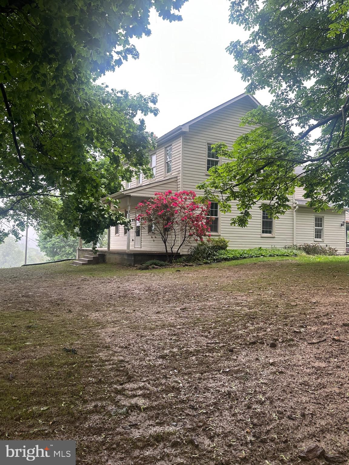 For rent is a 5 bedroom 2 bathroom farm house with a newly built deck, three car garage, and storage shed. There is the opportunity to rent the entire property (pasture, pole parn, and hay barn) for an additional fee. Rent is $2,200 per month with a $2,200 security deposit due at signing. No smoking and no pets. Tenants are responsible for all utilities, lawn care, and snow removal. Tenants need to make a combined net monthly income of $6,600 per month and have a credit score of 615 or higher.