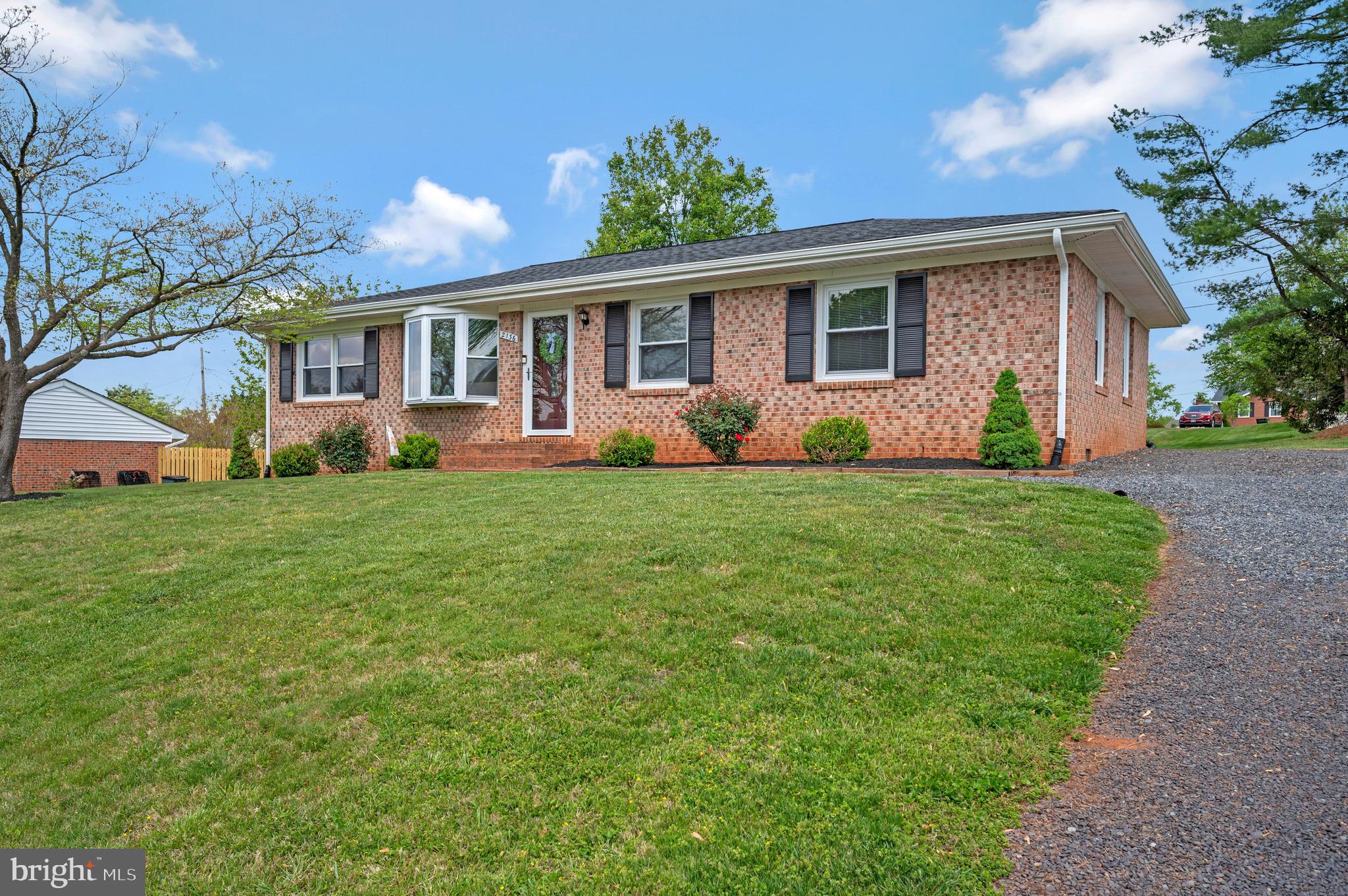 FARMINGTON HEIGHTS - Residential