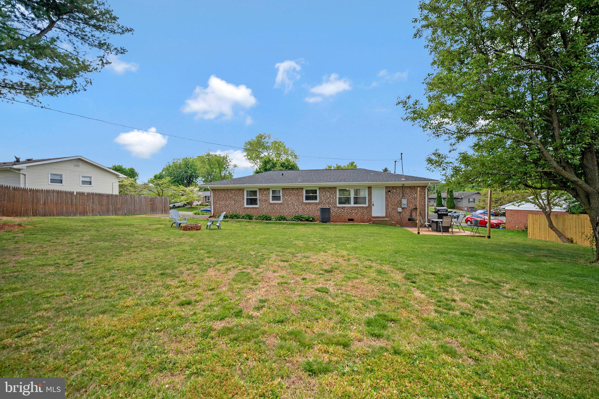 FARMINGTON HEIGHTS - Residential