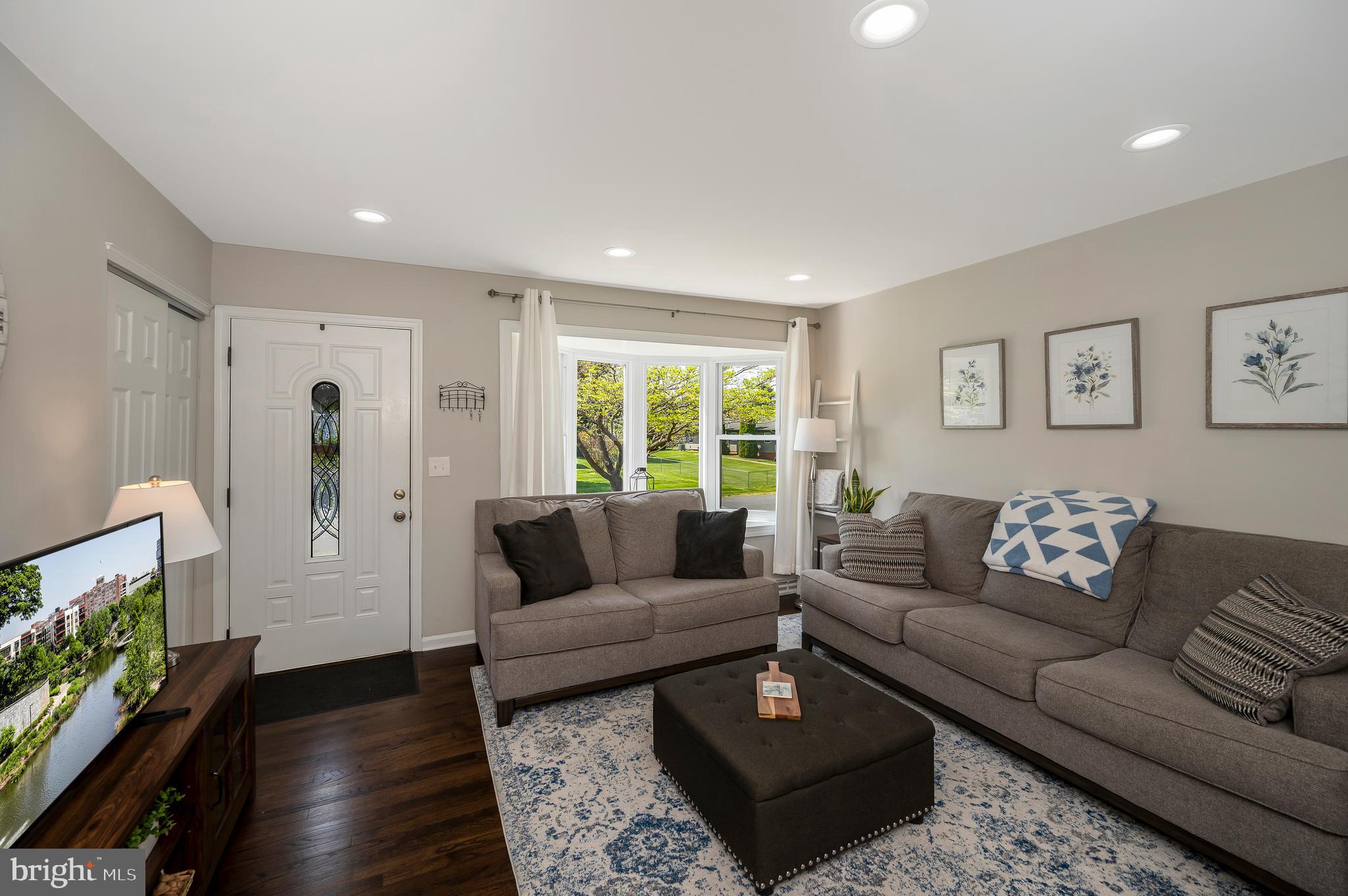 FARMINGTON HEIGHTS - Residential