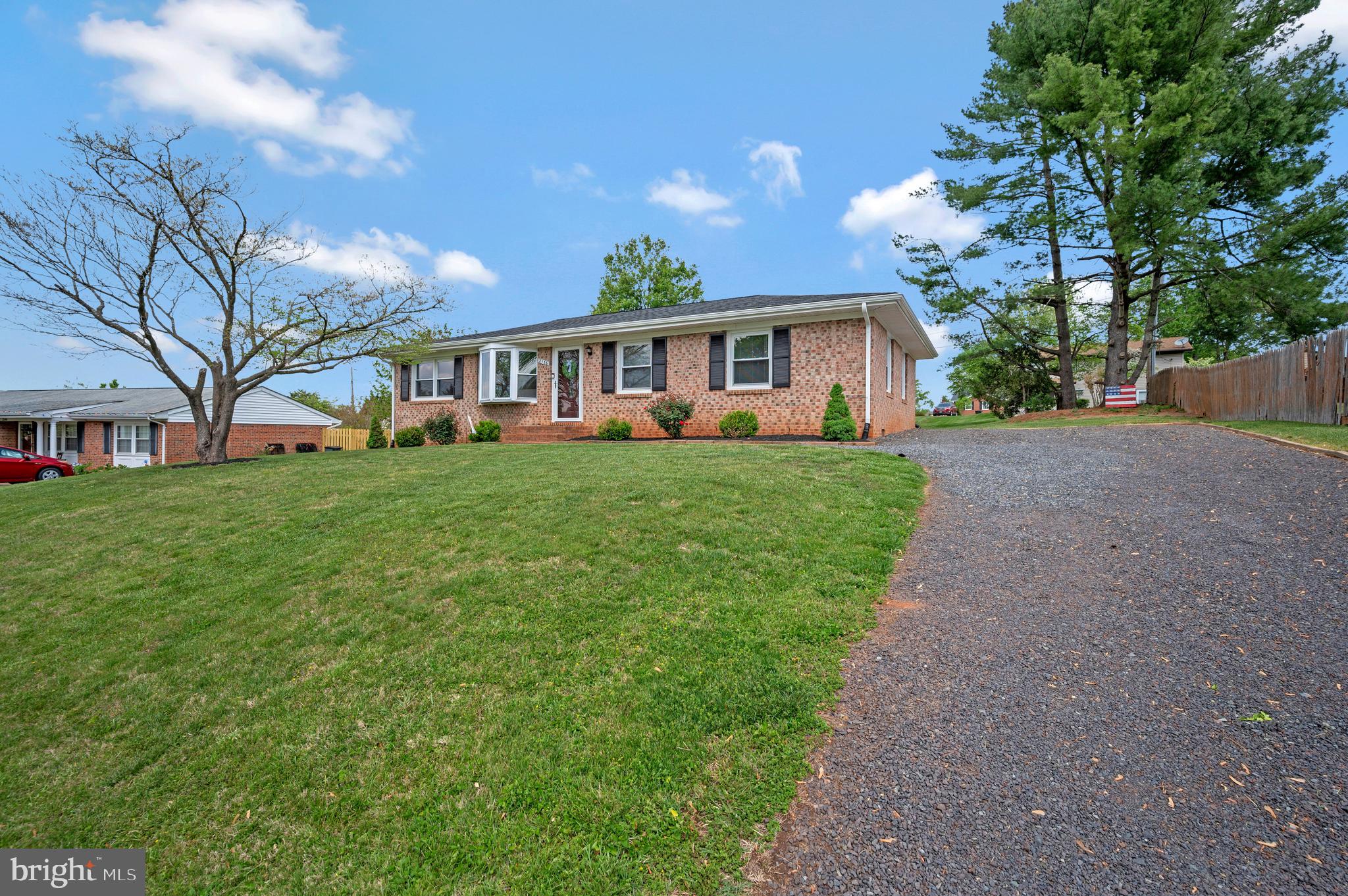 FARMINGTON HEIGHTS - Residential