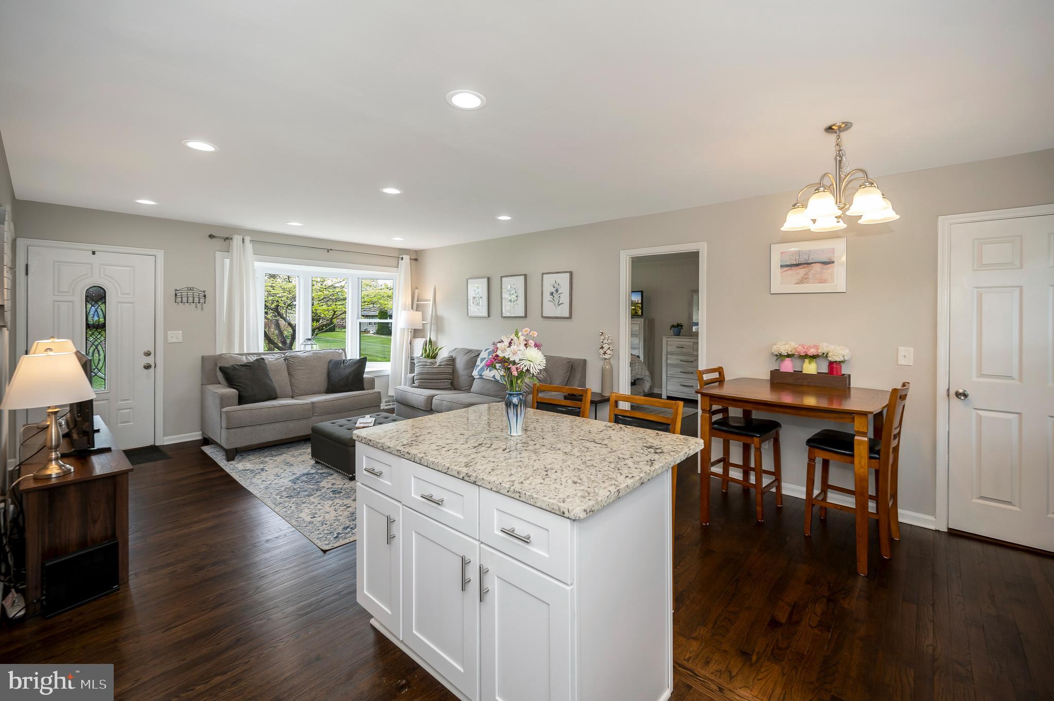 FARMINGTON HEIGHTS - Residential