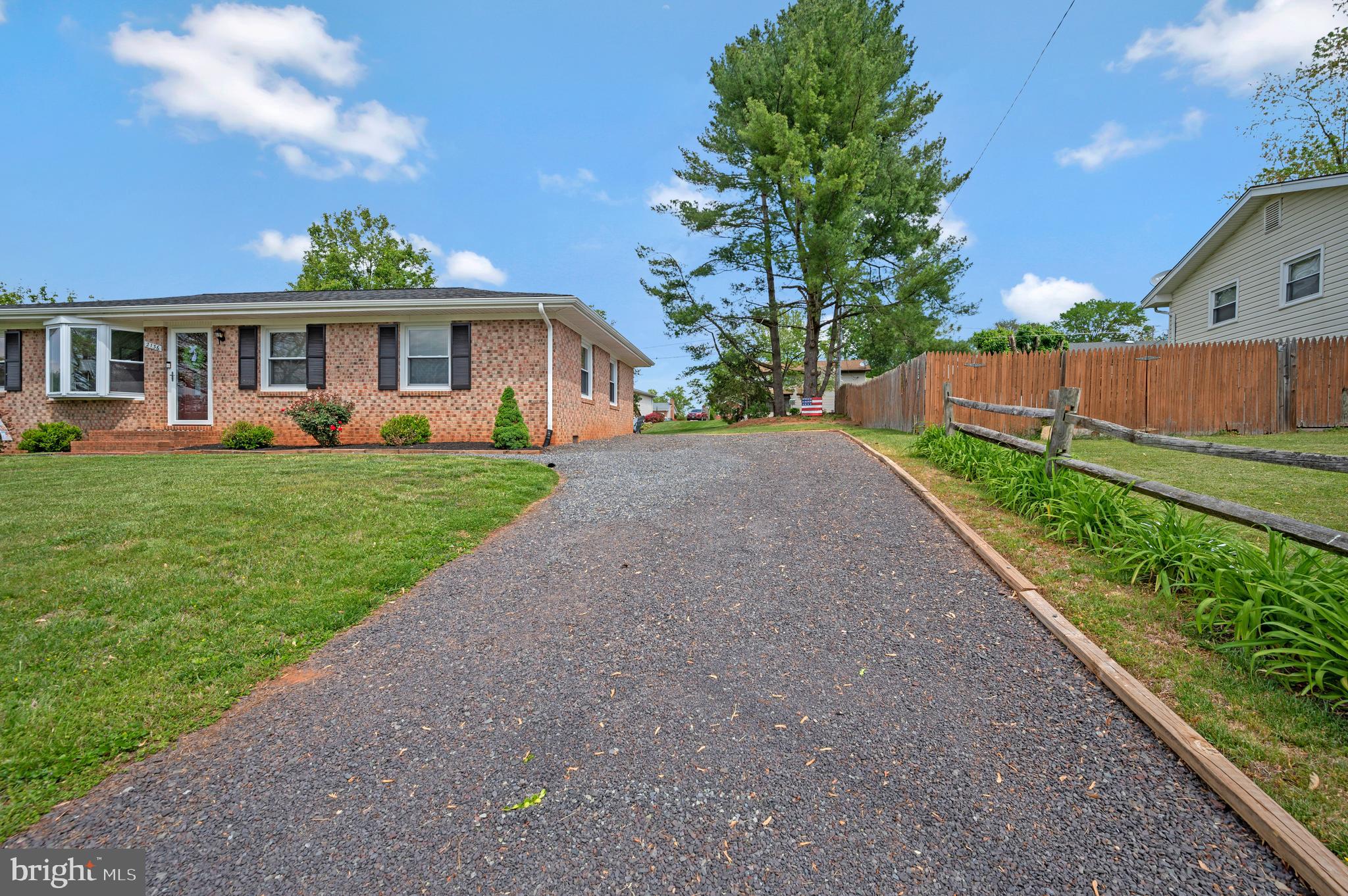 FARMINGTON HEIGHTS - Residential