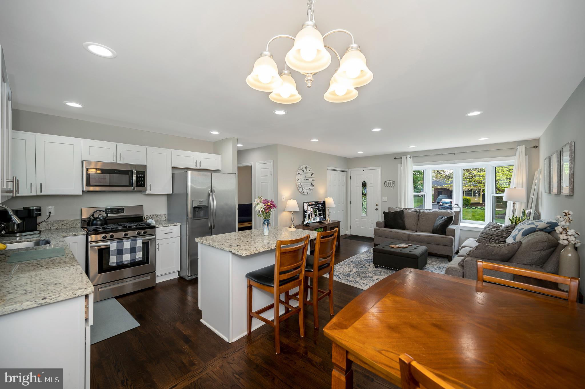 FARMINGTON HEIGHTS - Residential