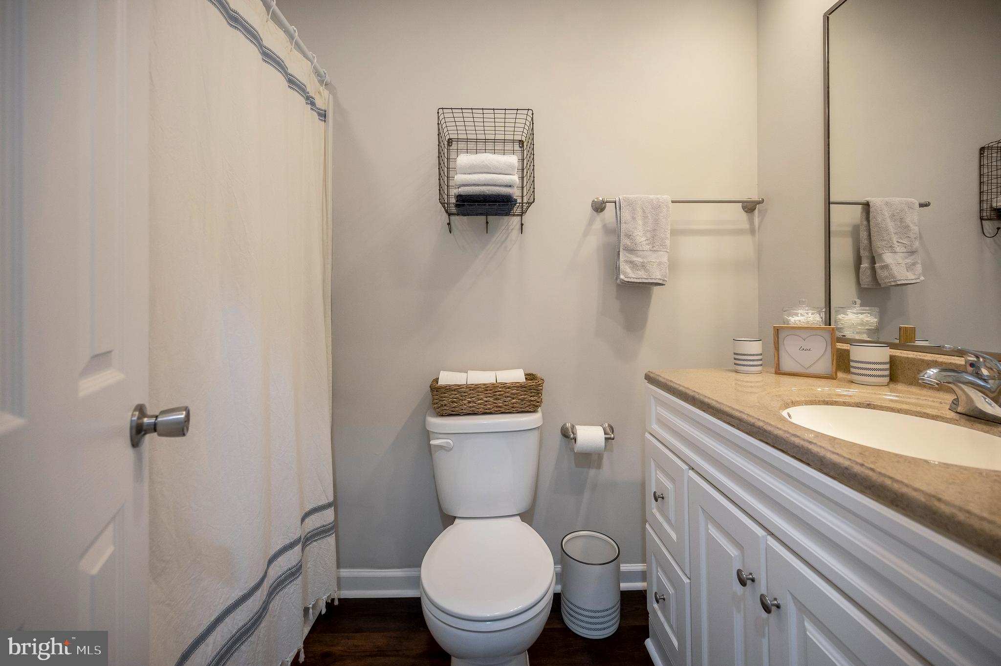 FARMINGTON HEIGHTS - Residential