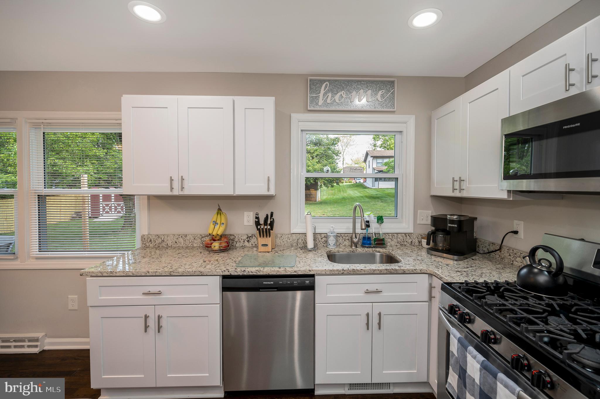 FARMINGTON HEIGHTS - Residential