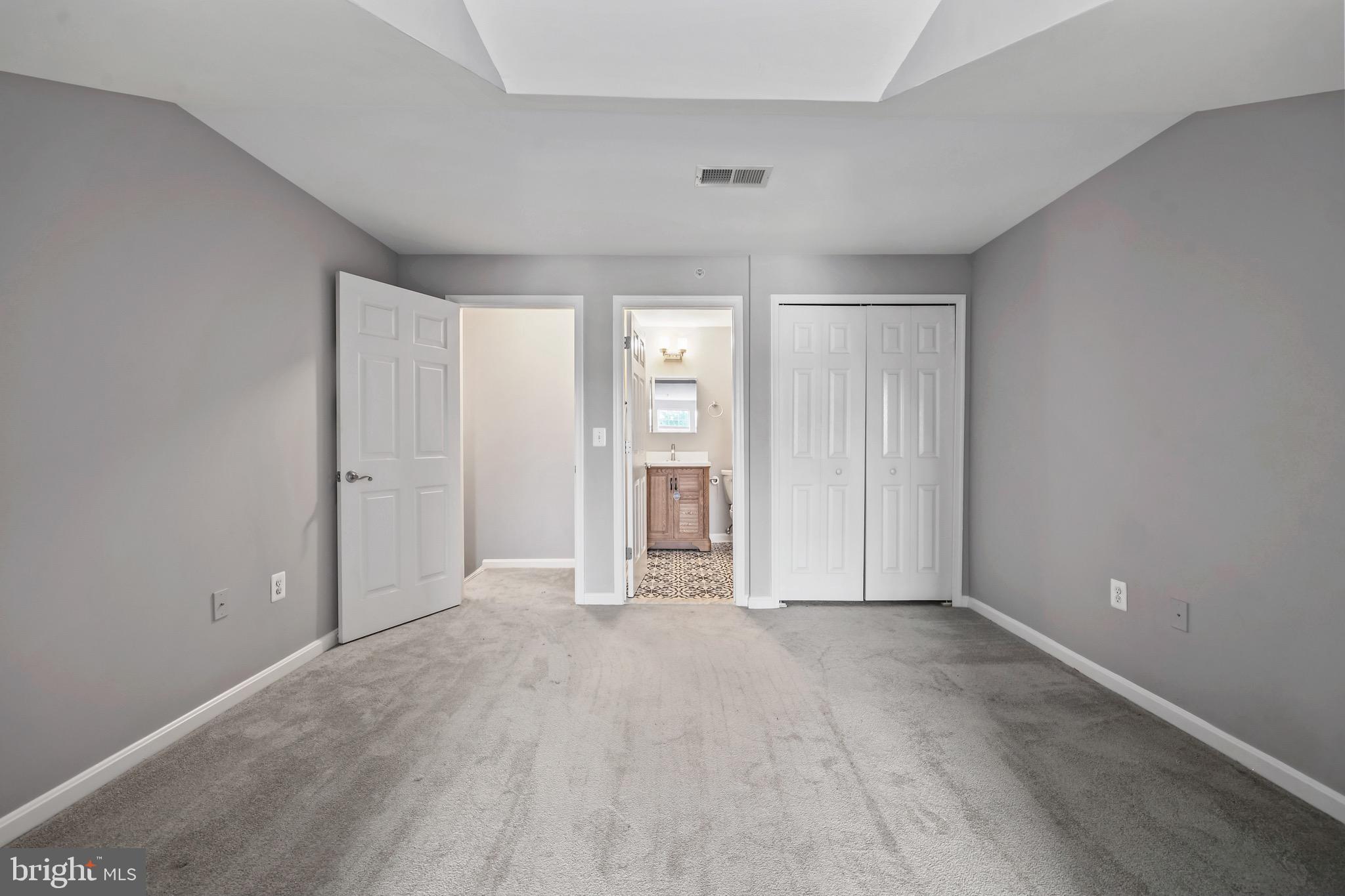 COURTS AT WESCOTT RIDGE - Residential