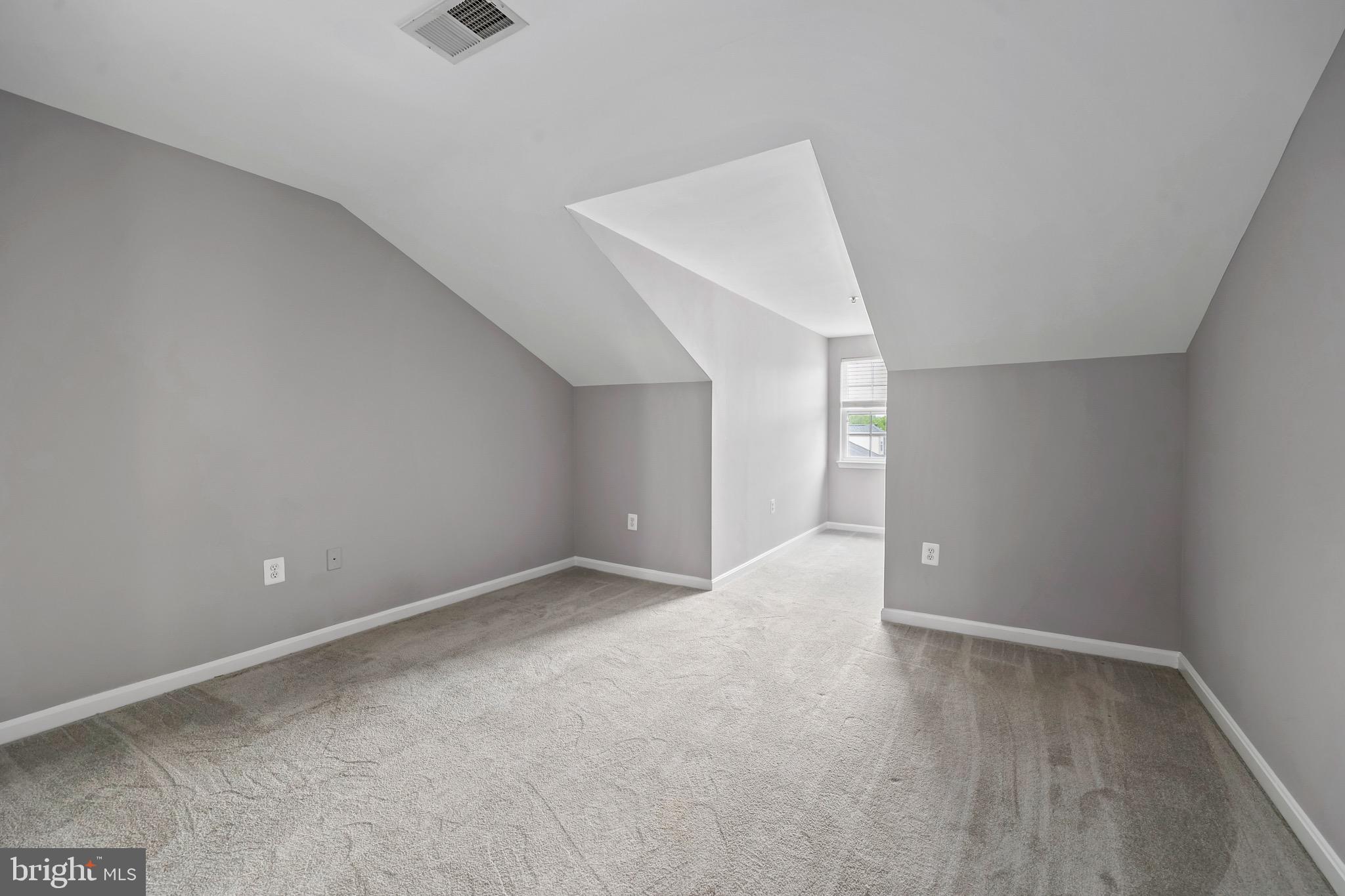 COURTS AT WESCOTT RIDGE - Residential
