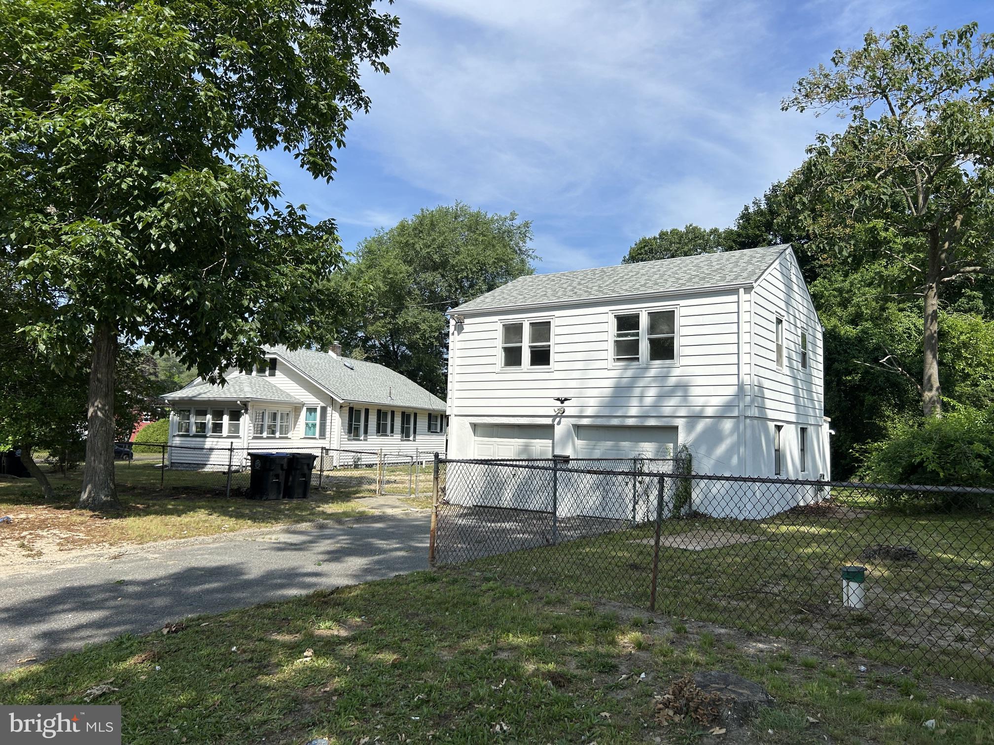452 RARITAN AVENUE