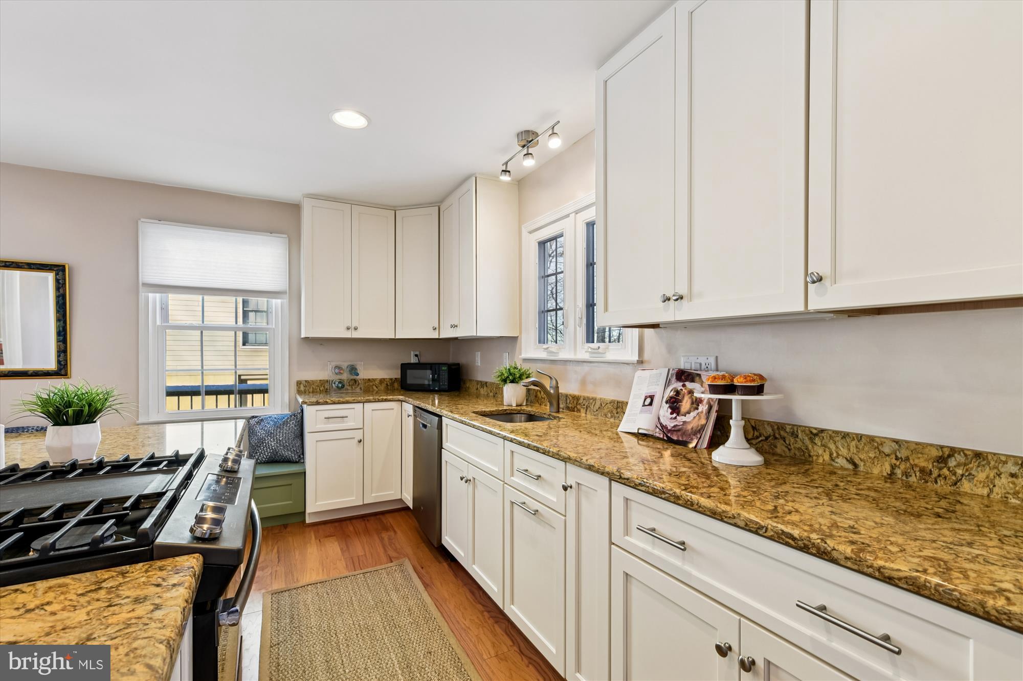 WEST TOWSON - Residential