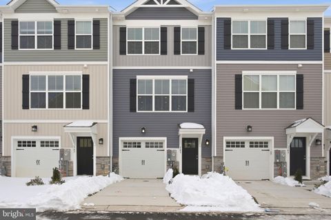 Townhouse For Sale - 345 Tumblers Way #20<br/> JOPPA, MD 21085