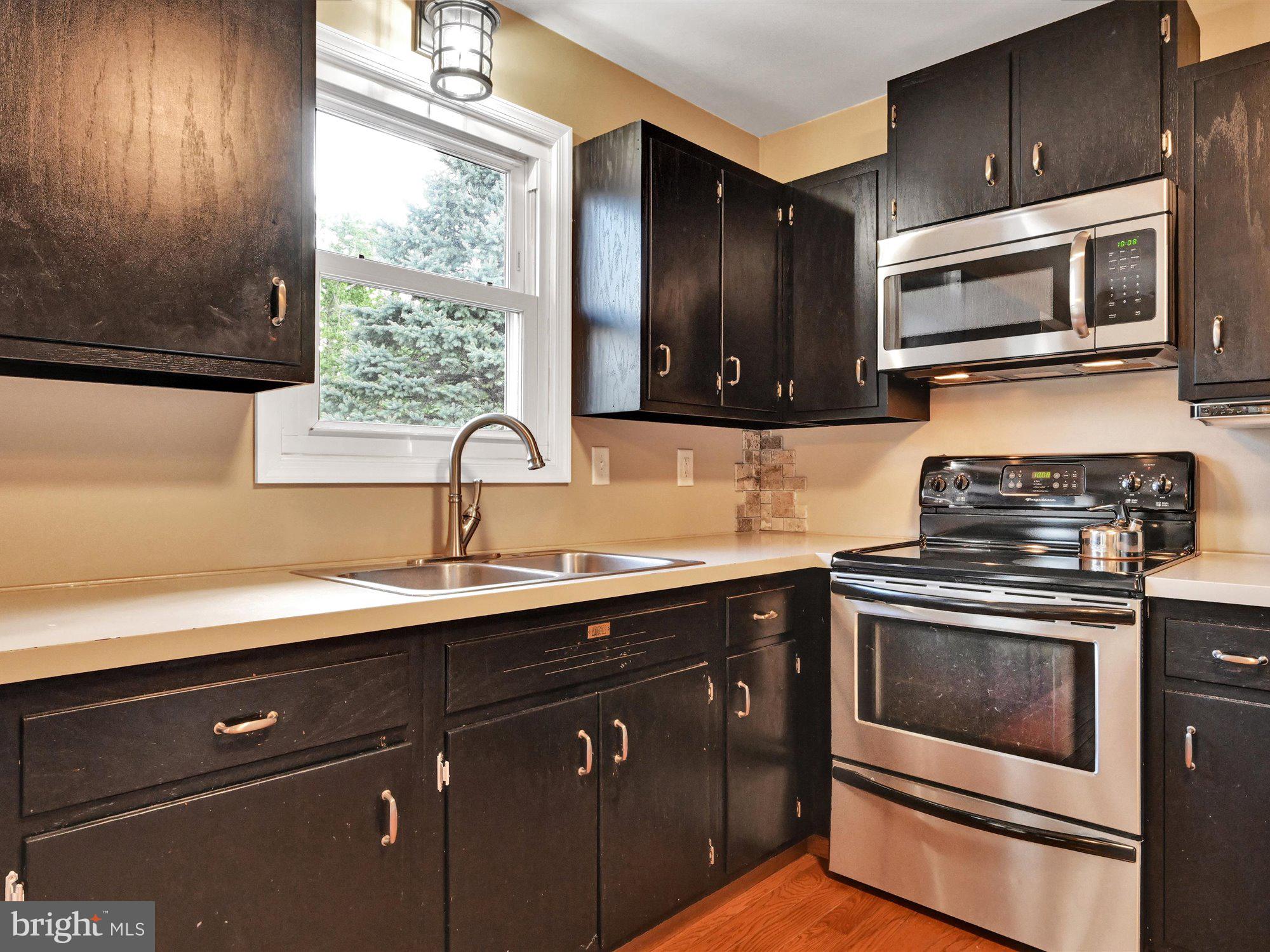 PIONEER ESTATES - Residential