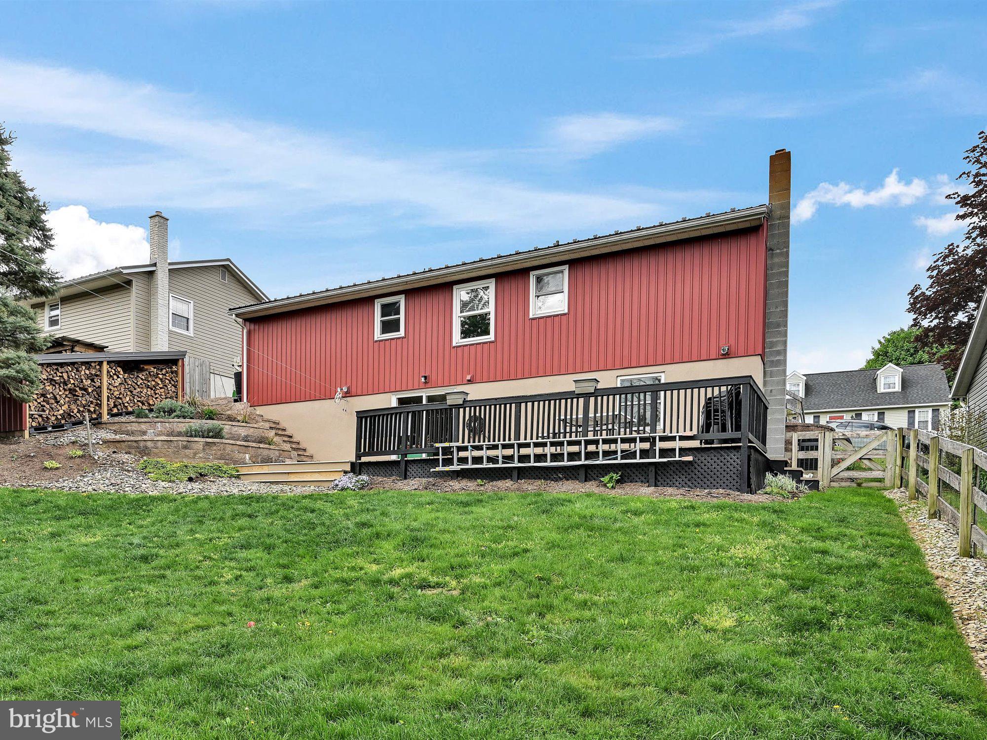 PIONEER ESTATES - Residential