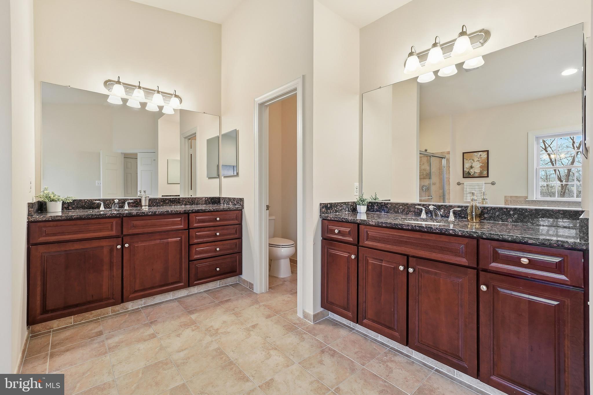 STONE LAKE - Residential