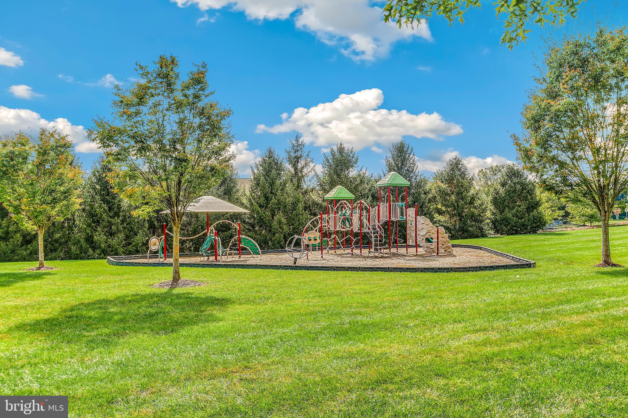 STONE LAKE - Residential