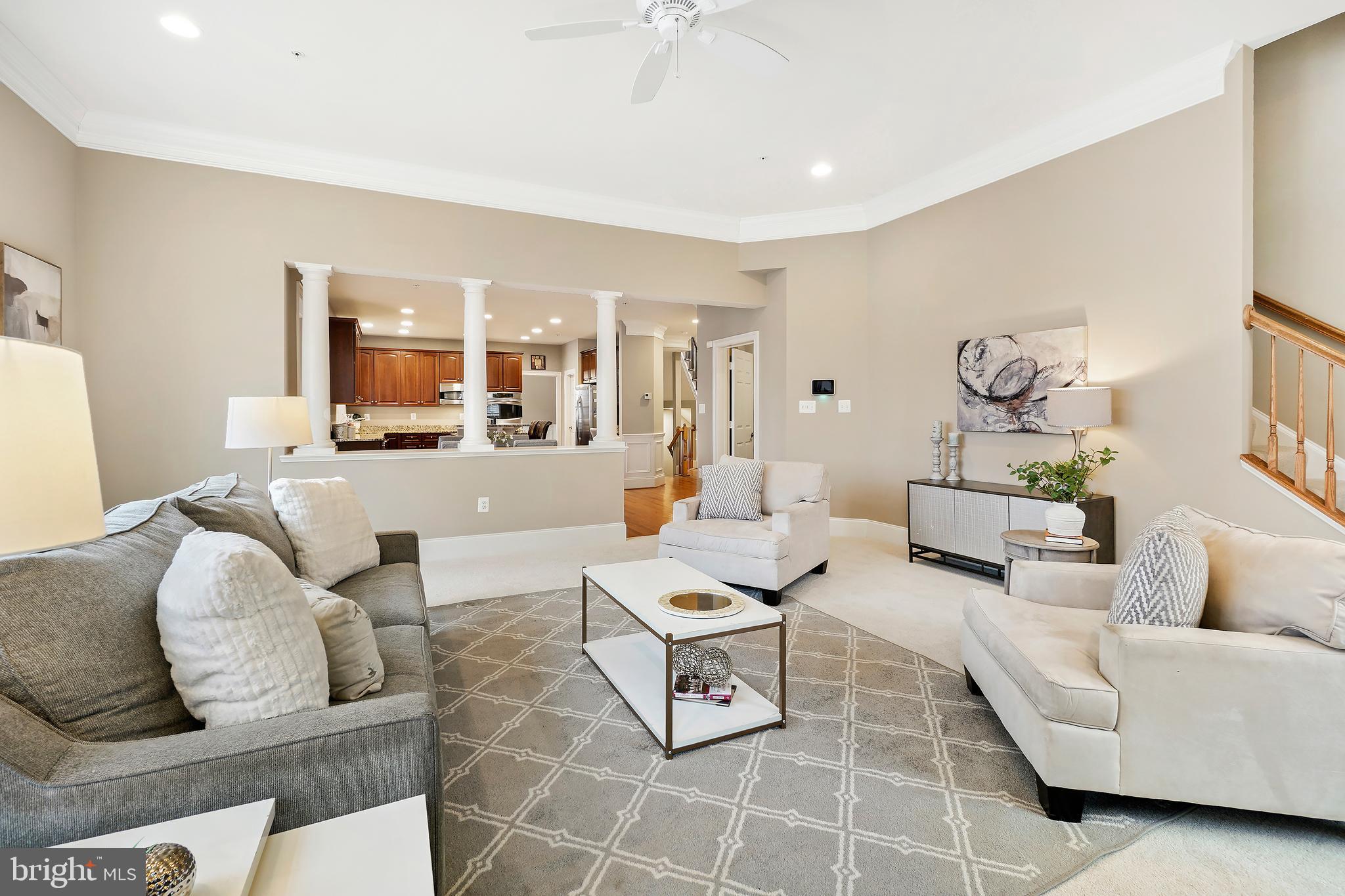 STONE LAKE - Residential