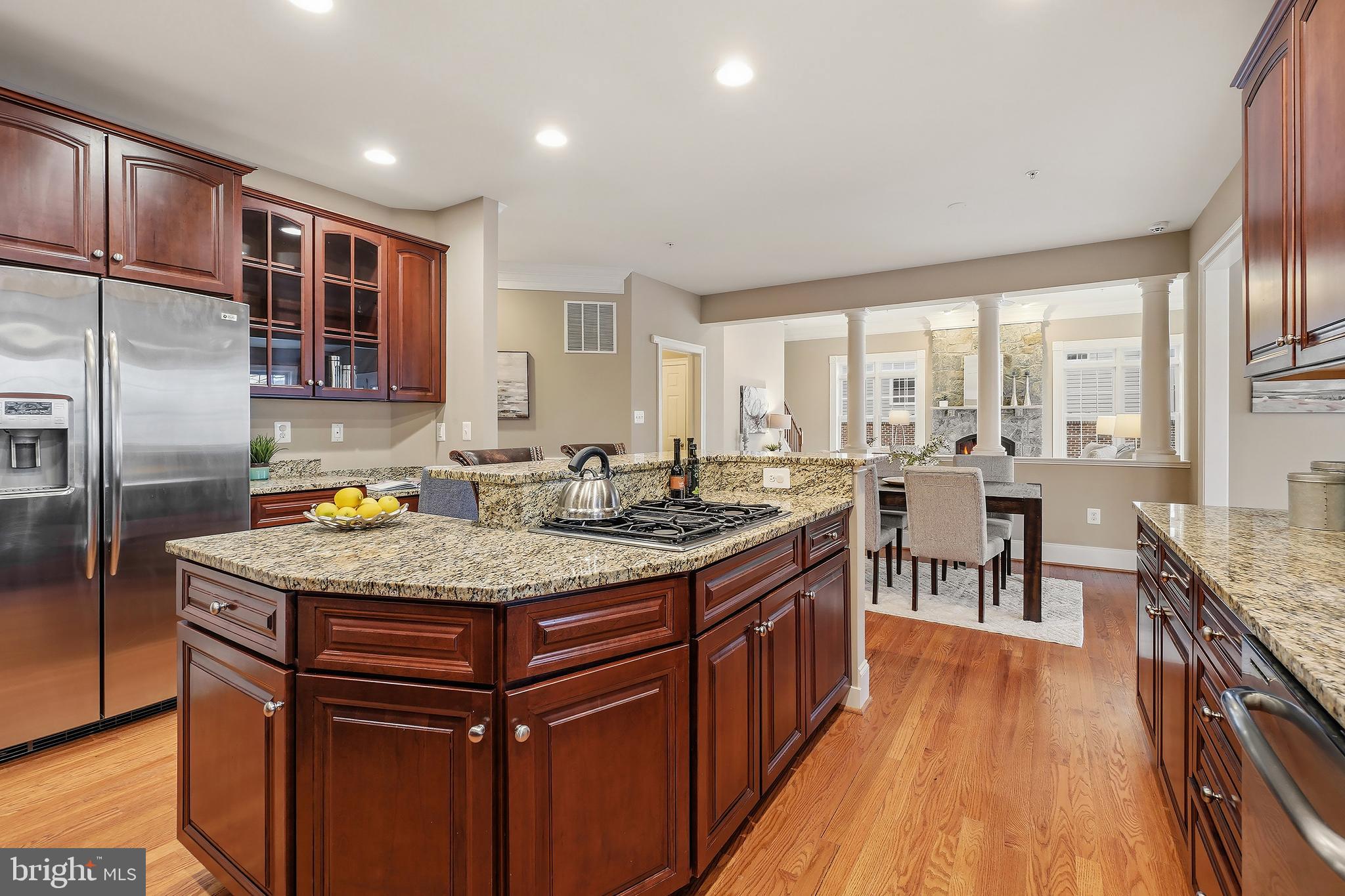 STONE LAKE - Residential