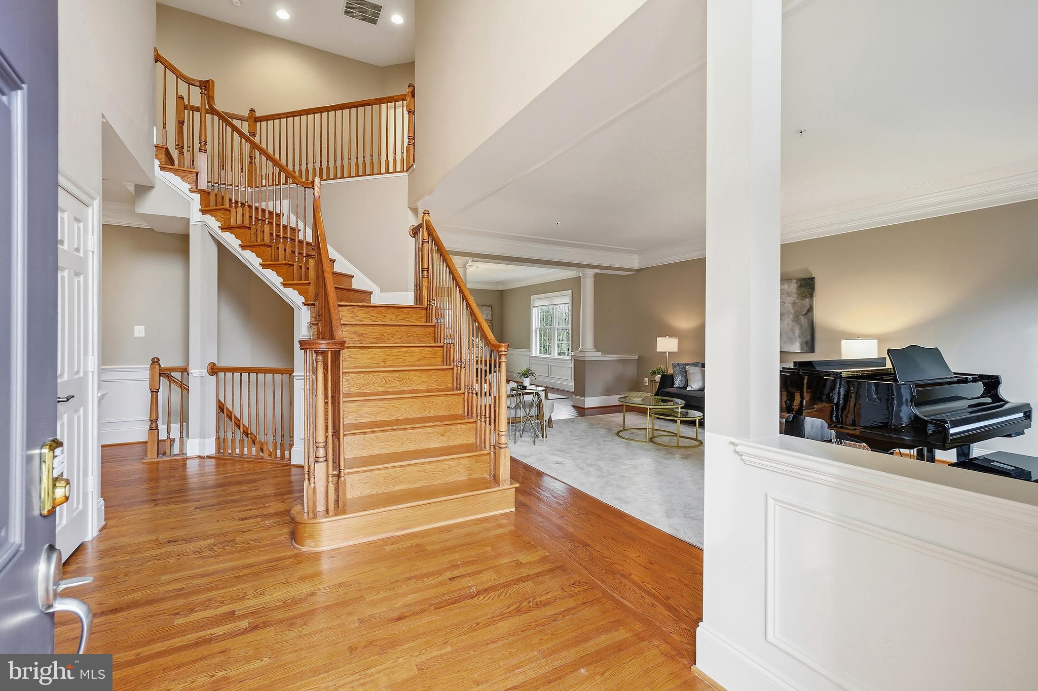 STONE LAKE - Residential