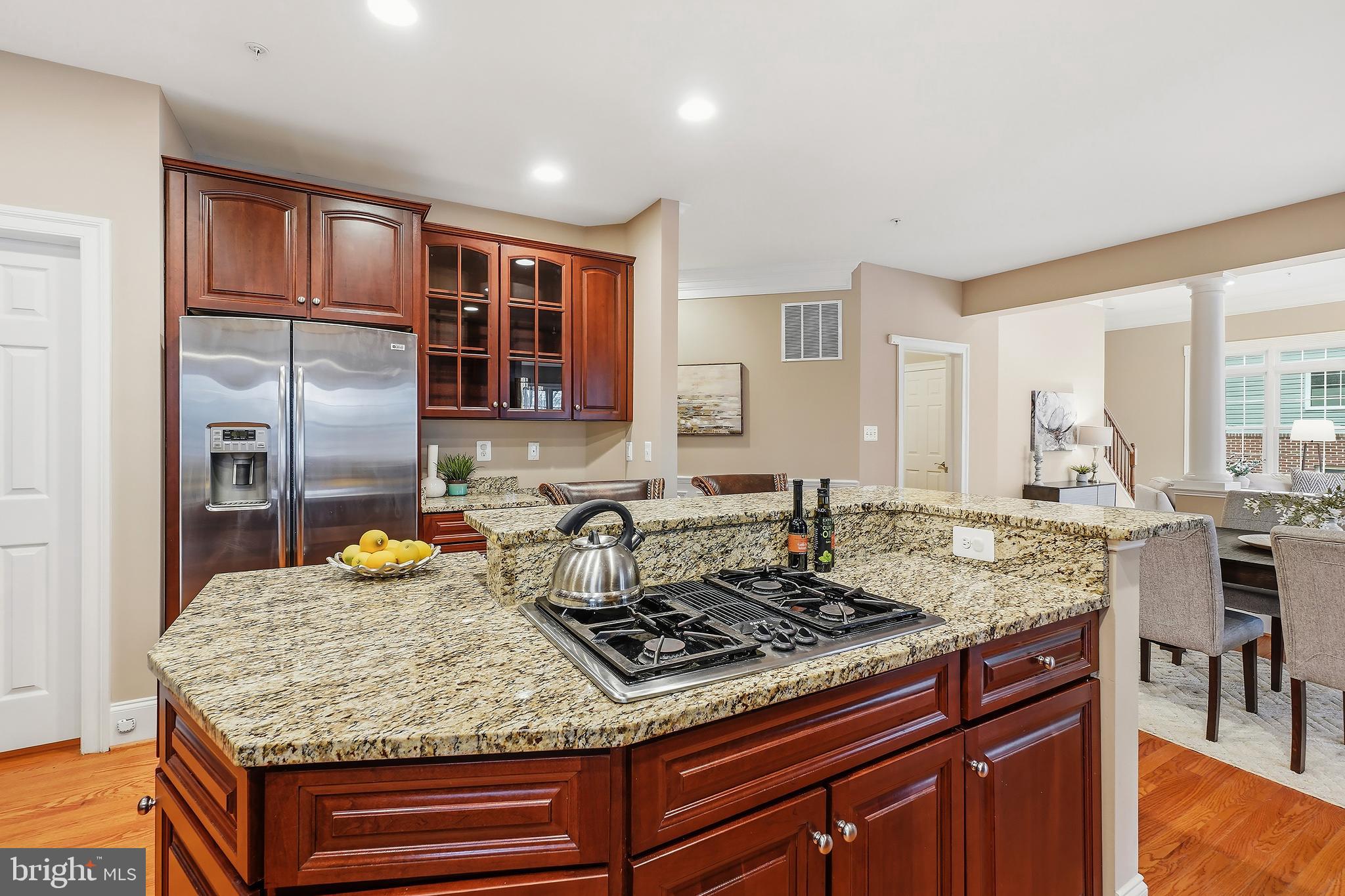 STONE LAKE - Residential