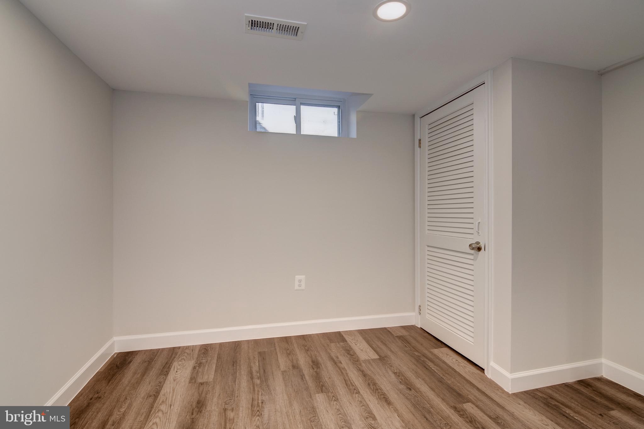 BALLSTON - Residential Lease