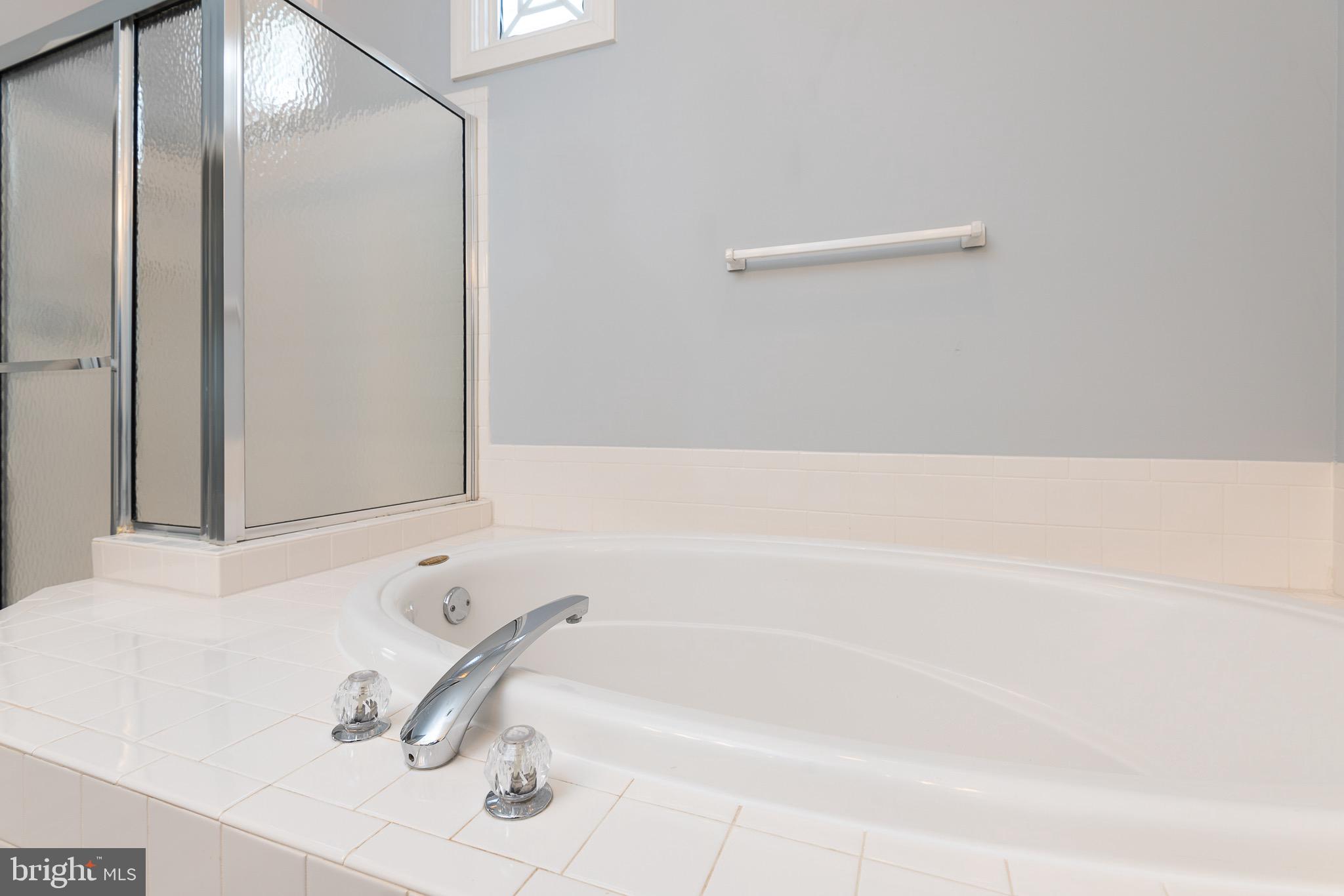 LORTON TOWN CNTR LANDBAY - Residential