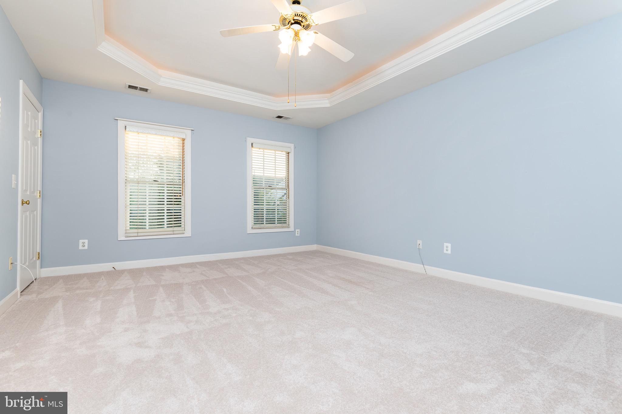 LORTON TOWN CNTR LANDBAY - Residential