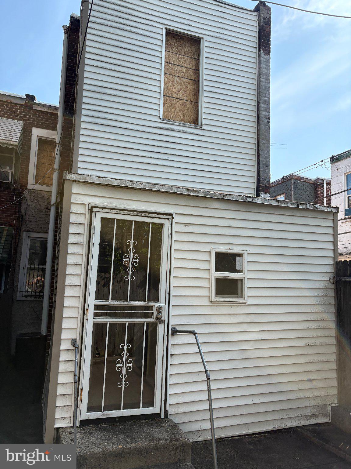 KENSINGTON - Residential