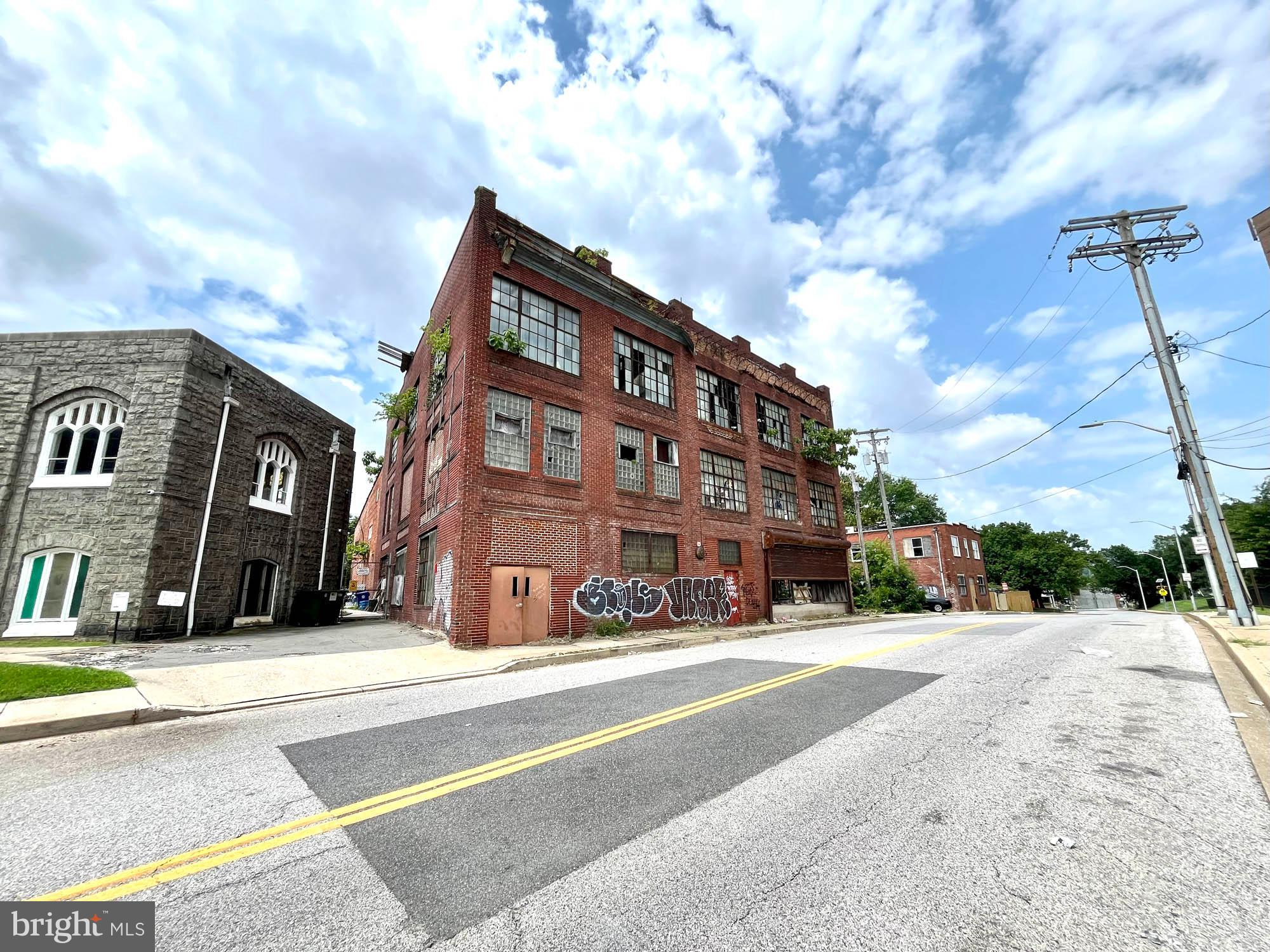 FRANKLINTOWN ROAD - Commercial Sale