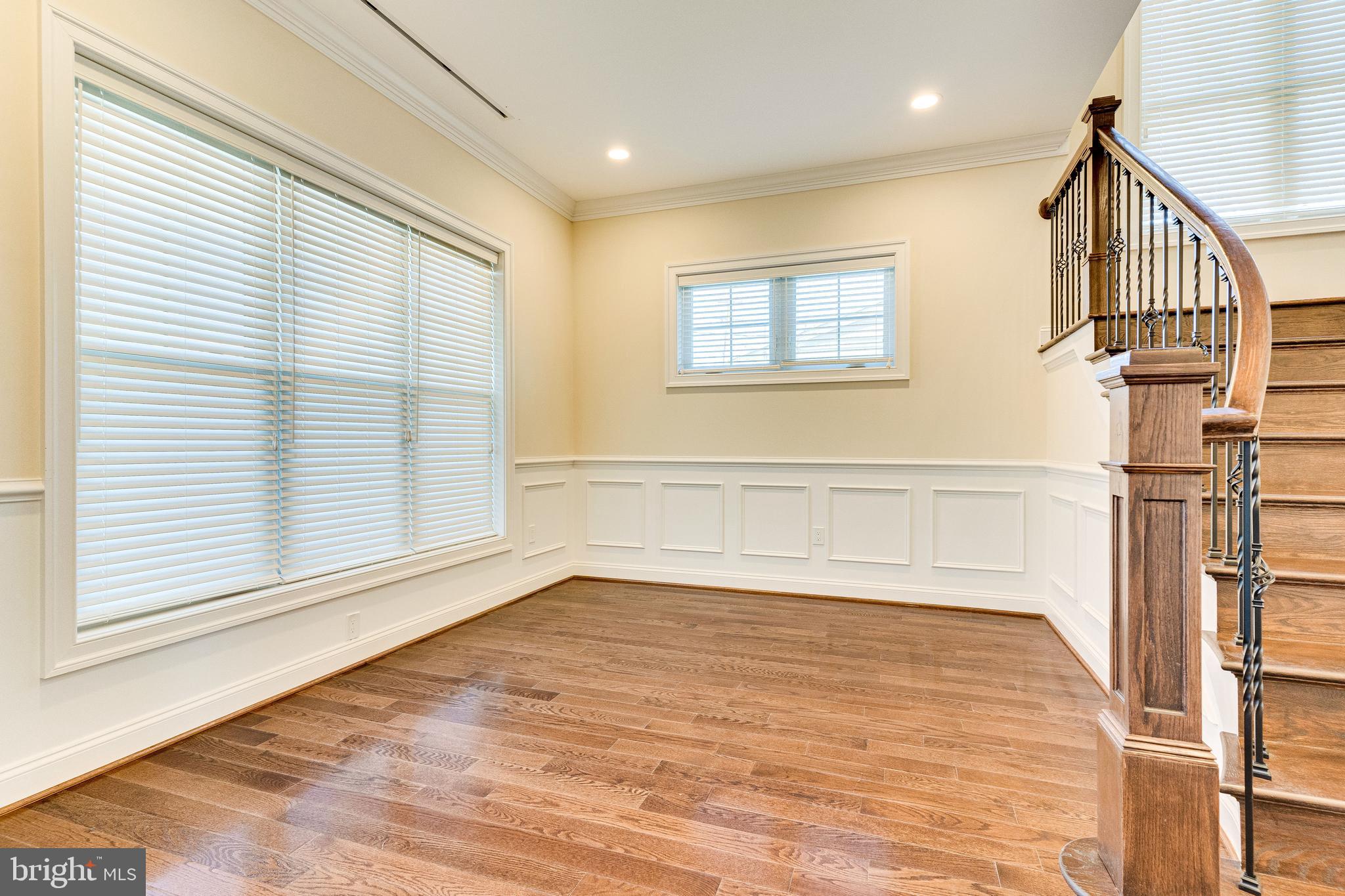 PIMMIT HILLS - Residential