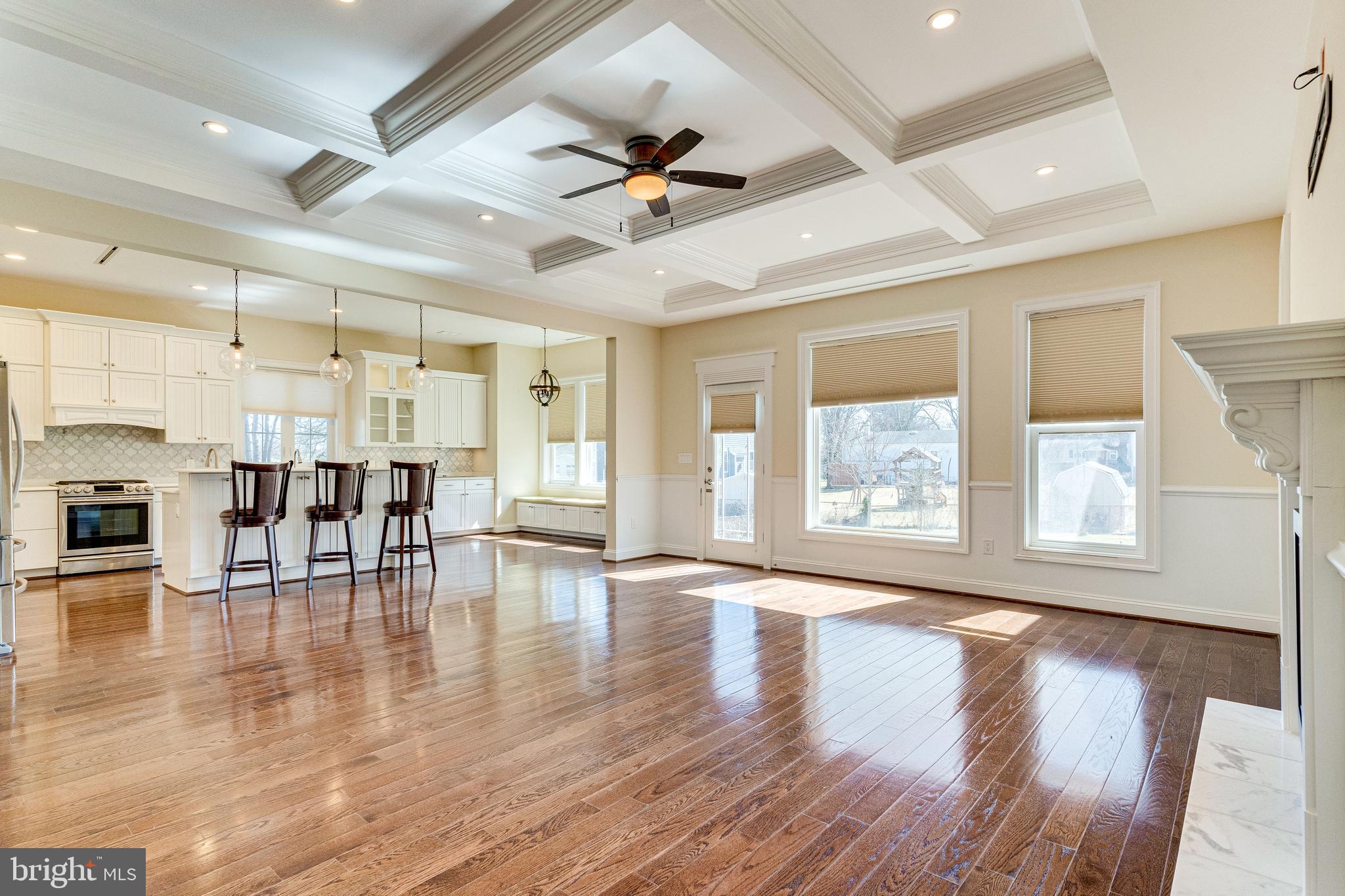 PIMMIT HILLS - Residential