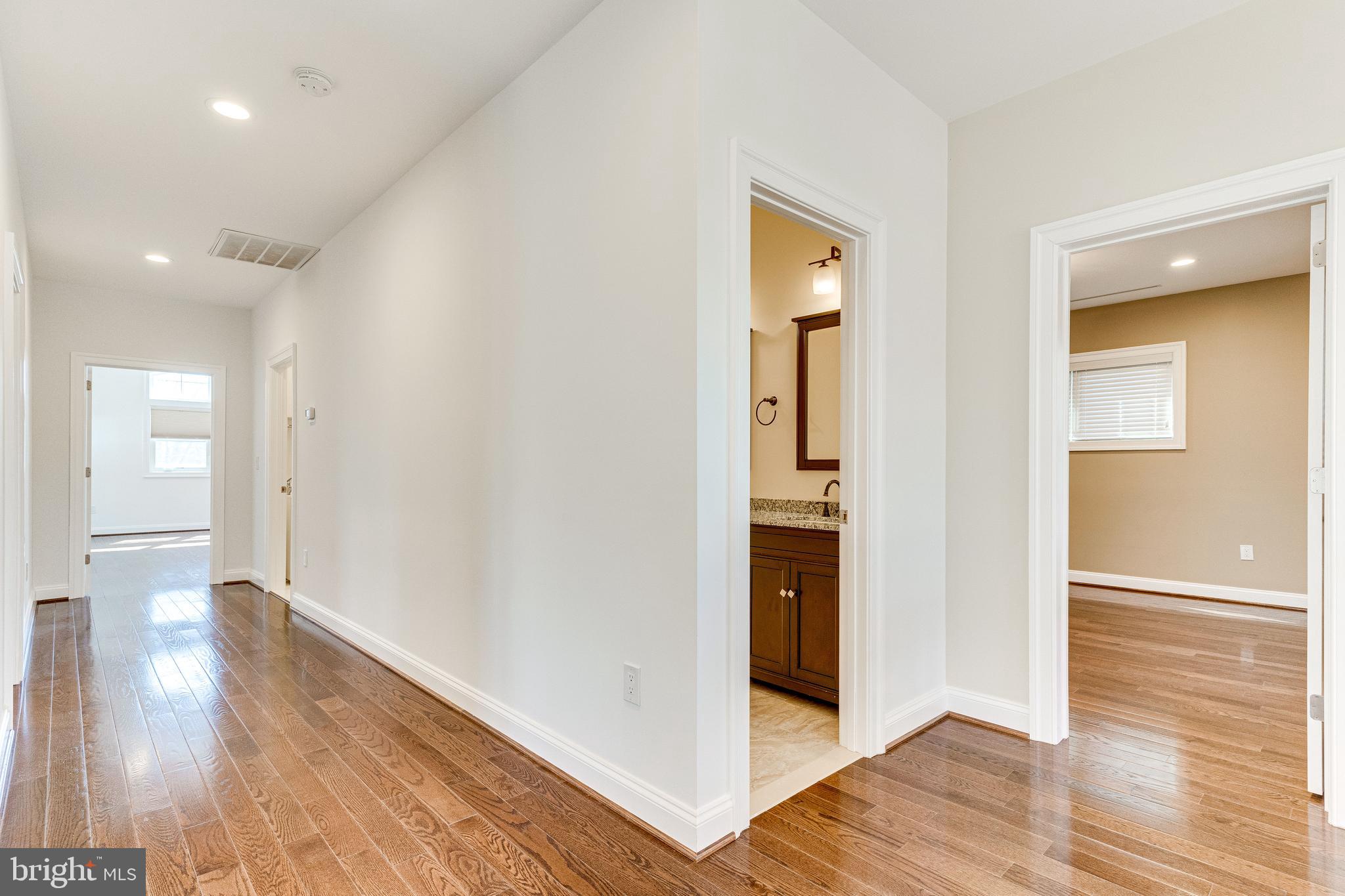 PIMMIT HILLS - Residential