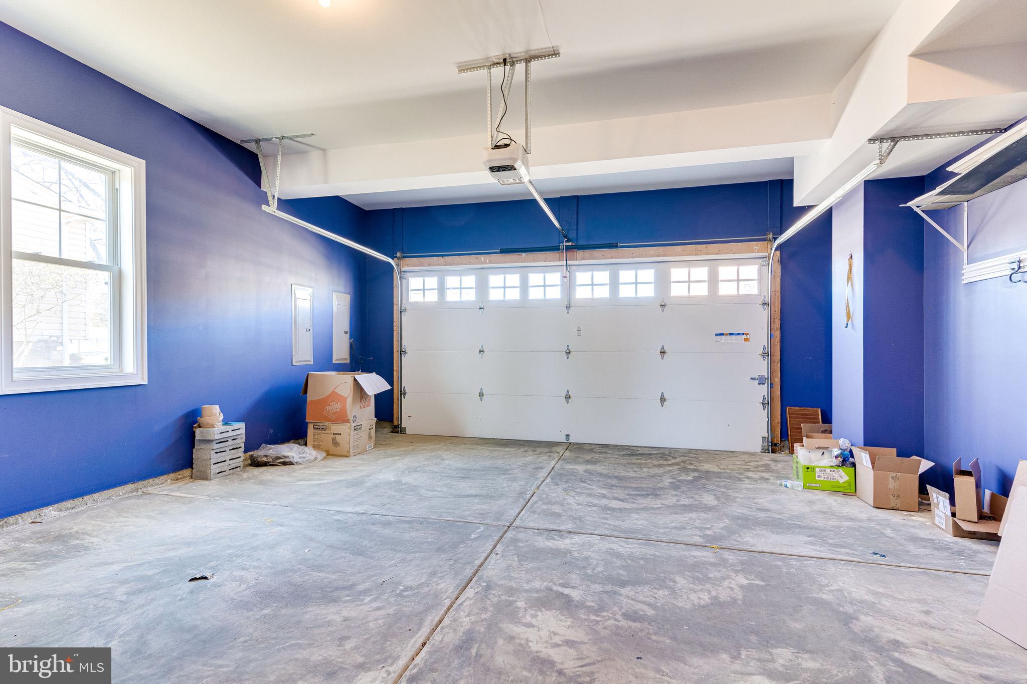 PIMMIT HILLS - Residential