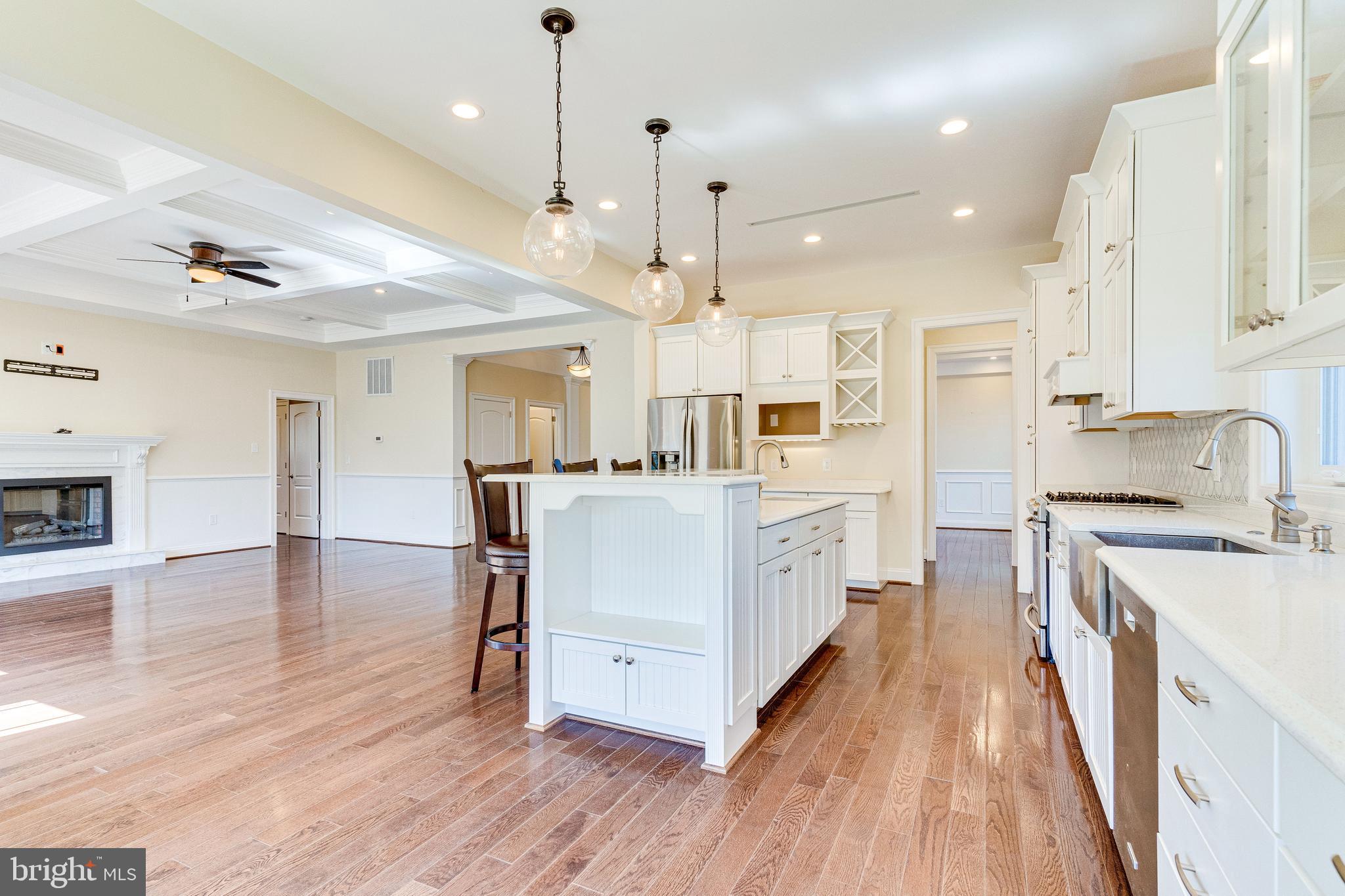 PIMMIT HILLS - Residential