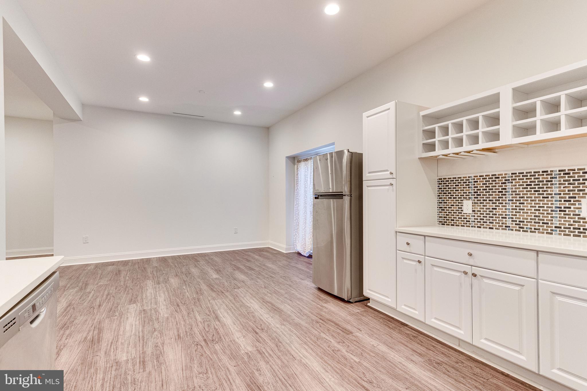 PIMMIT HILLS - Residential