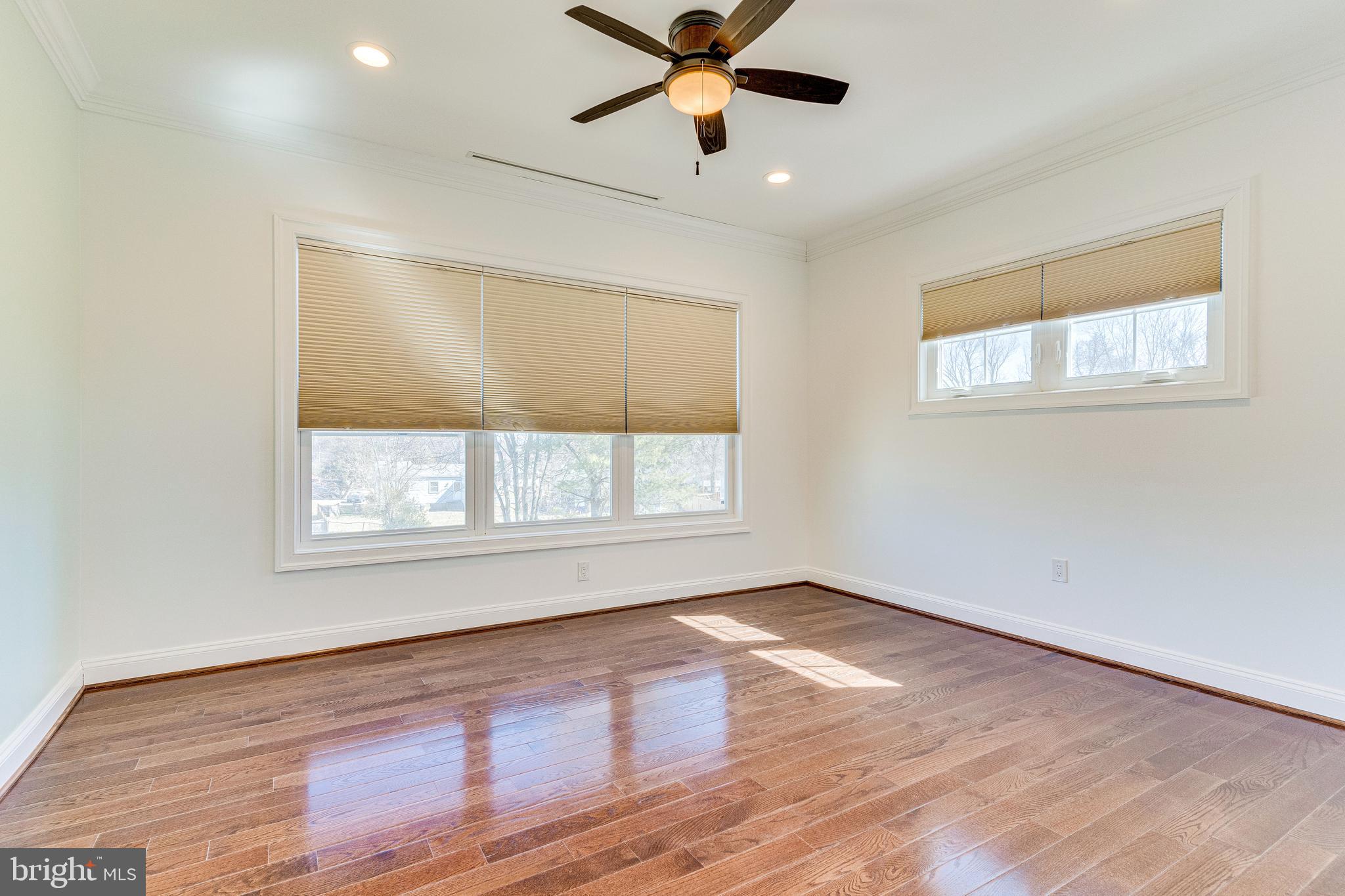 PIMMIT HILLS - Residential