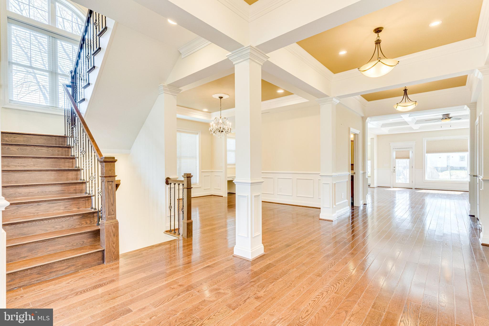 PIMMIT HILLS - Residential