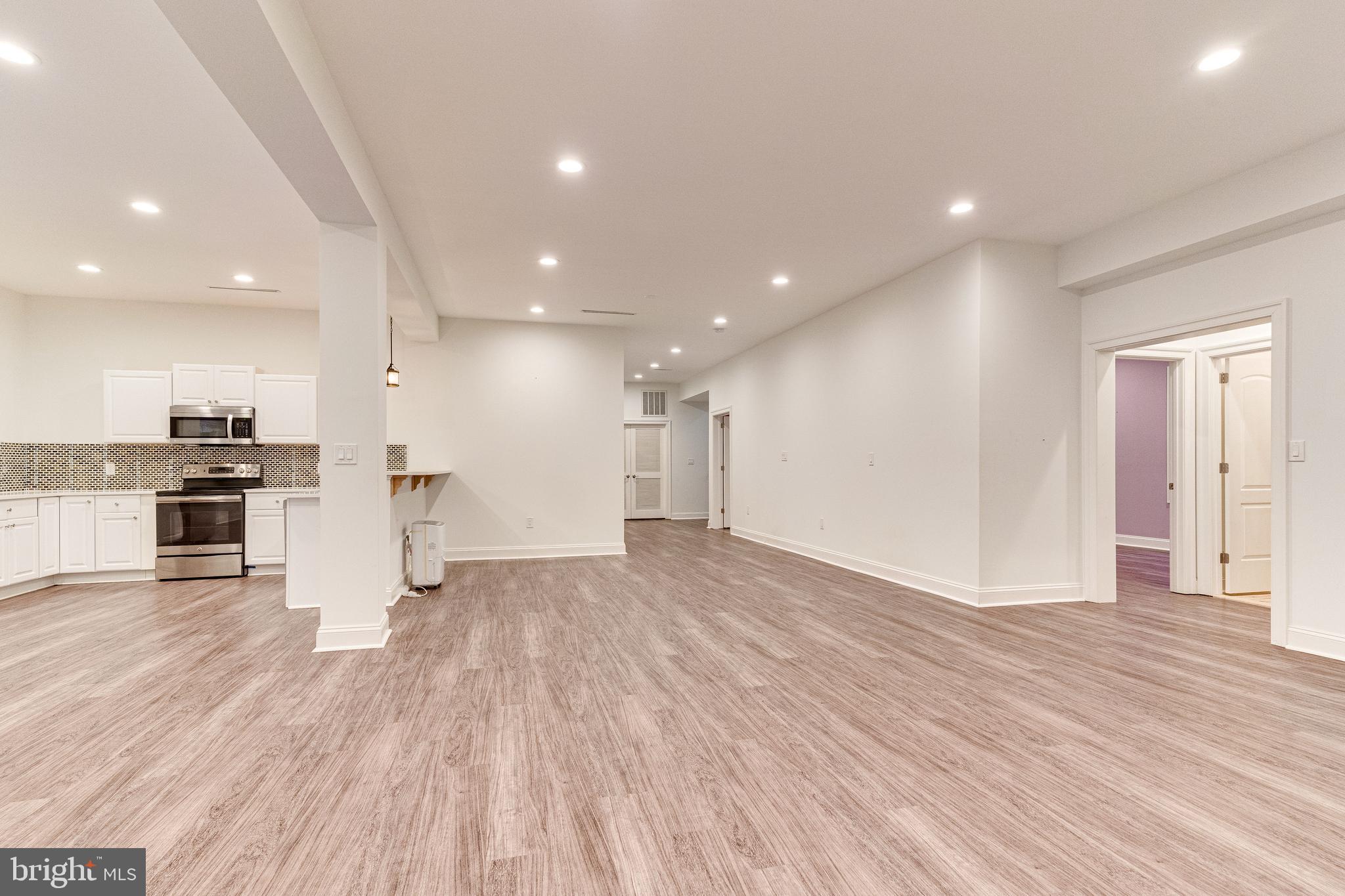 PIMMIT HILLS - Residential