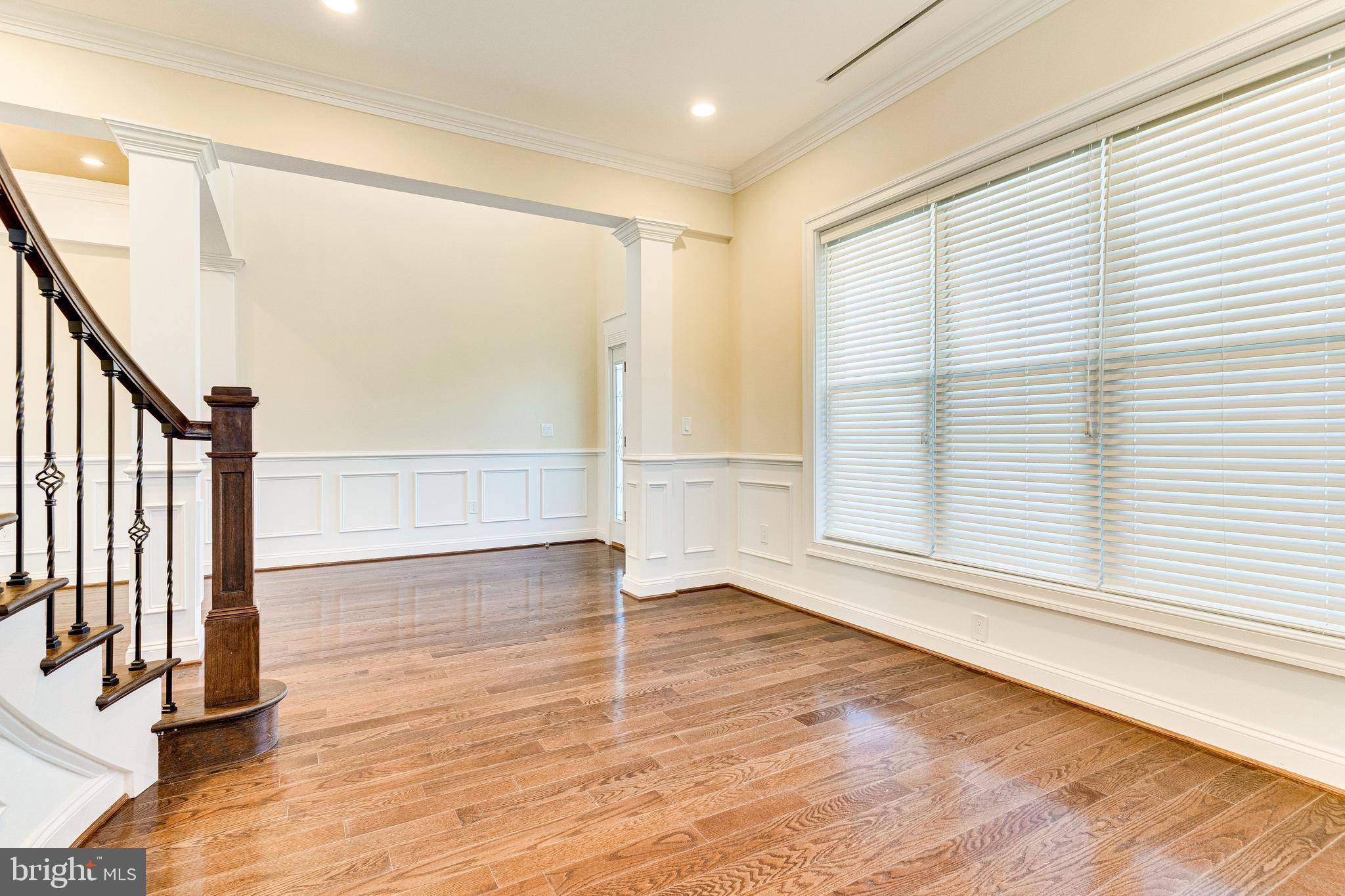 PIMMIT HILLS - Residential