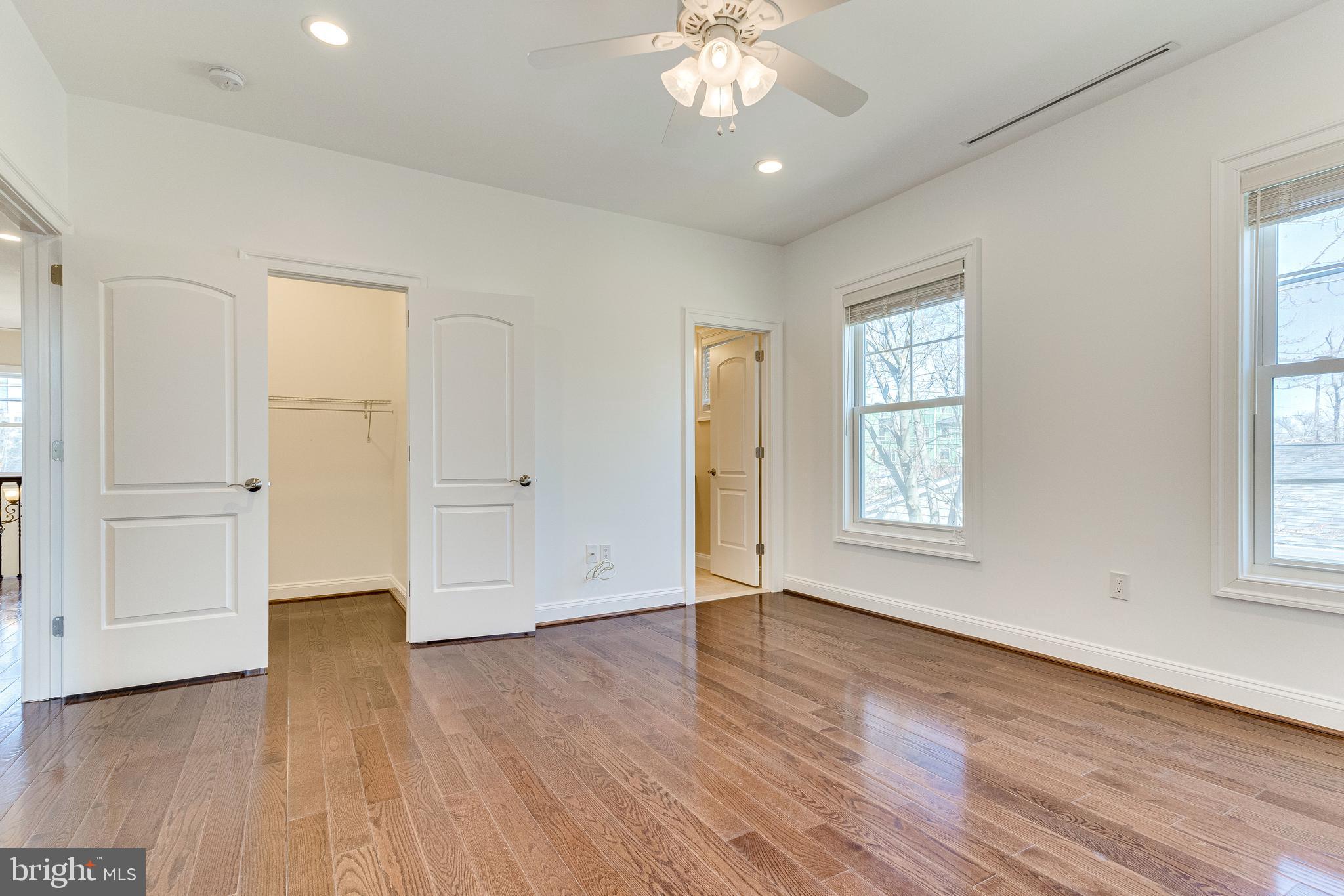 PIMMIT HILLS - Residential