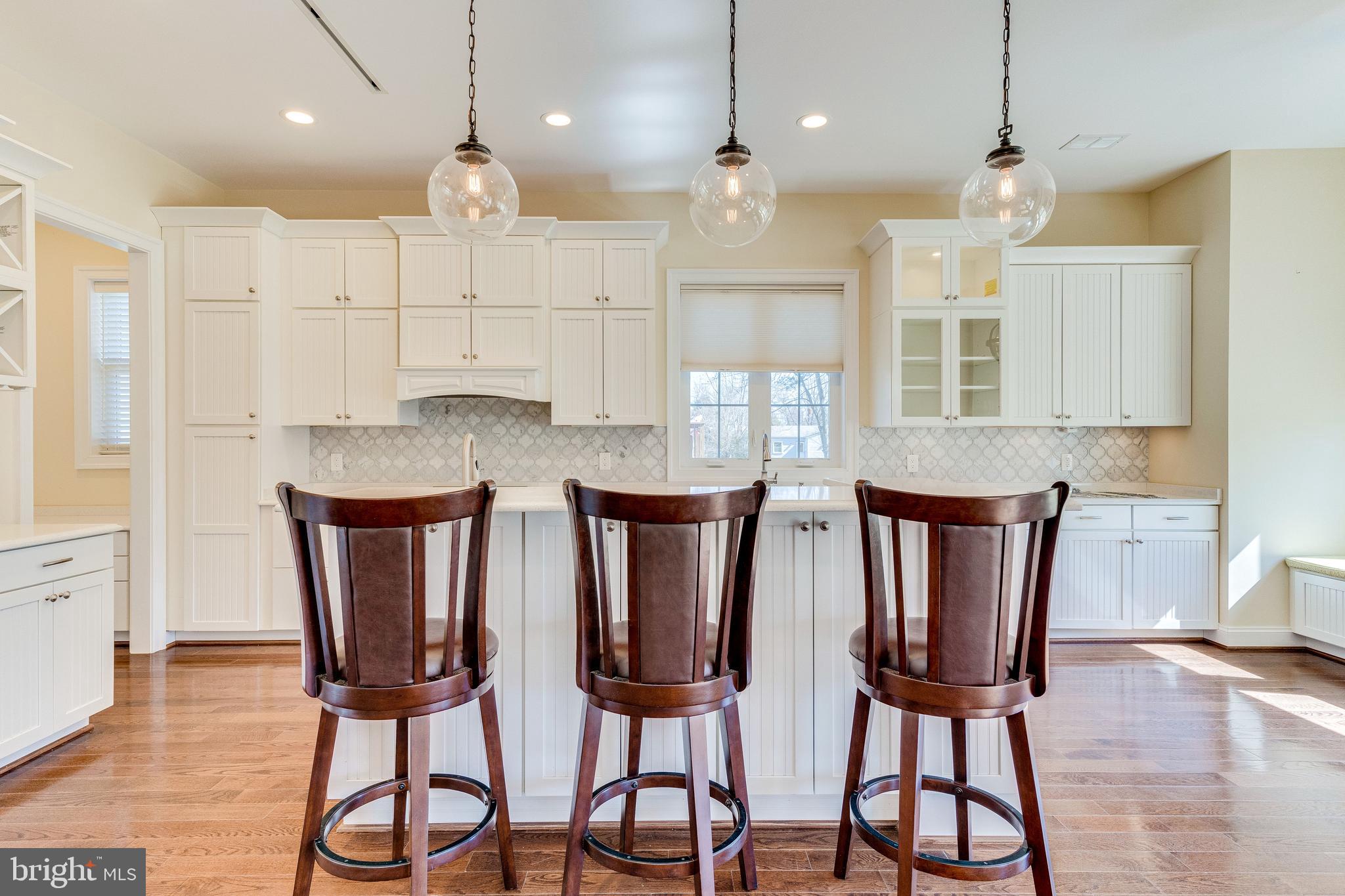 PIMMIT HILLS - Residential