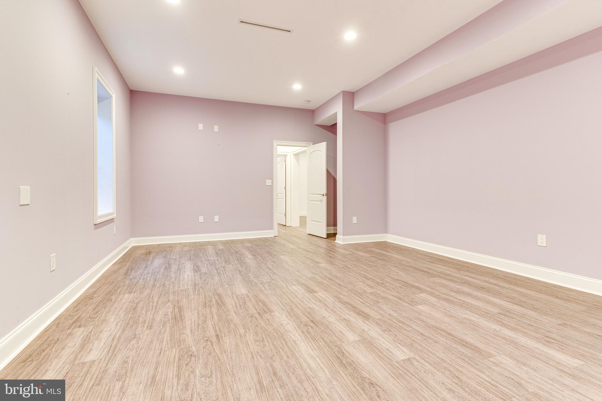 PIMMIT HILLS - Residential