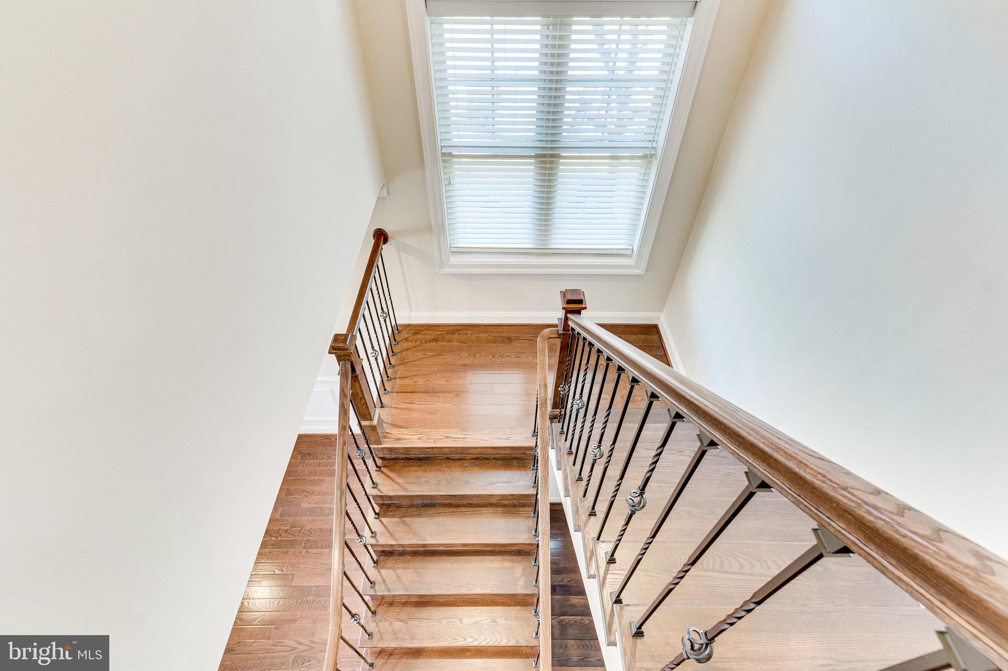 PIMMIT HILLS - Residential