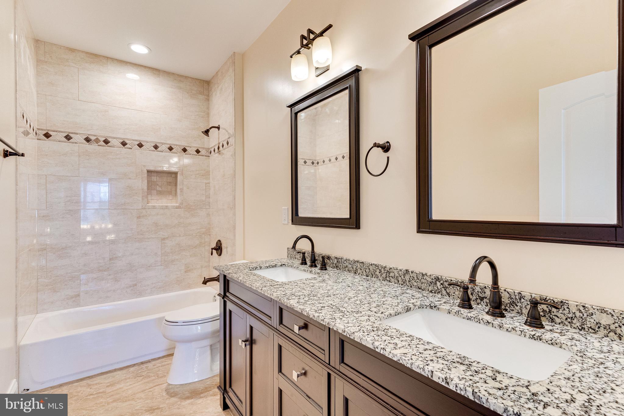 PIMMIT HILLS - Residential