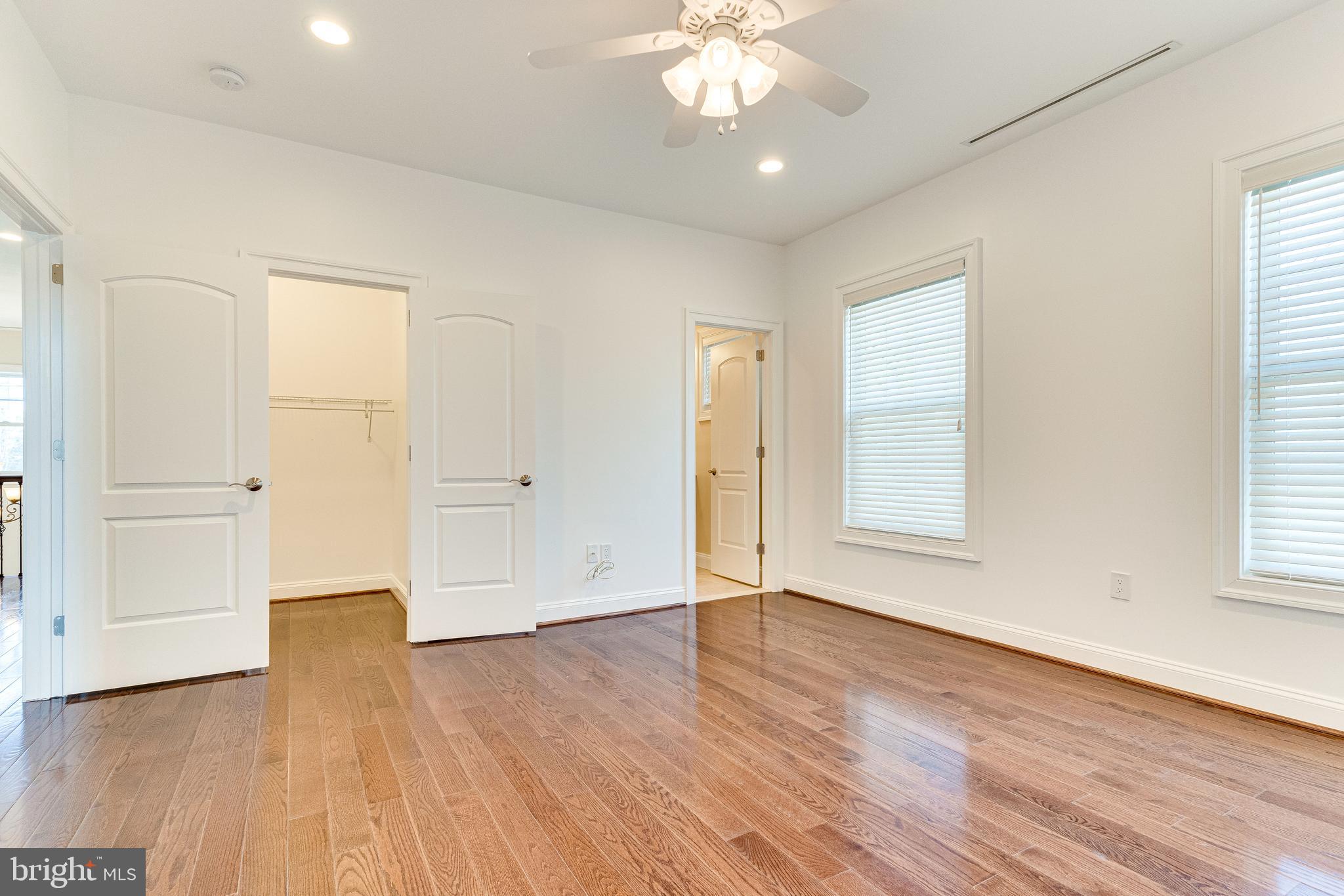 PIMMIT HILLS - Residential