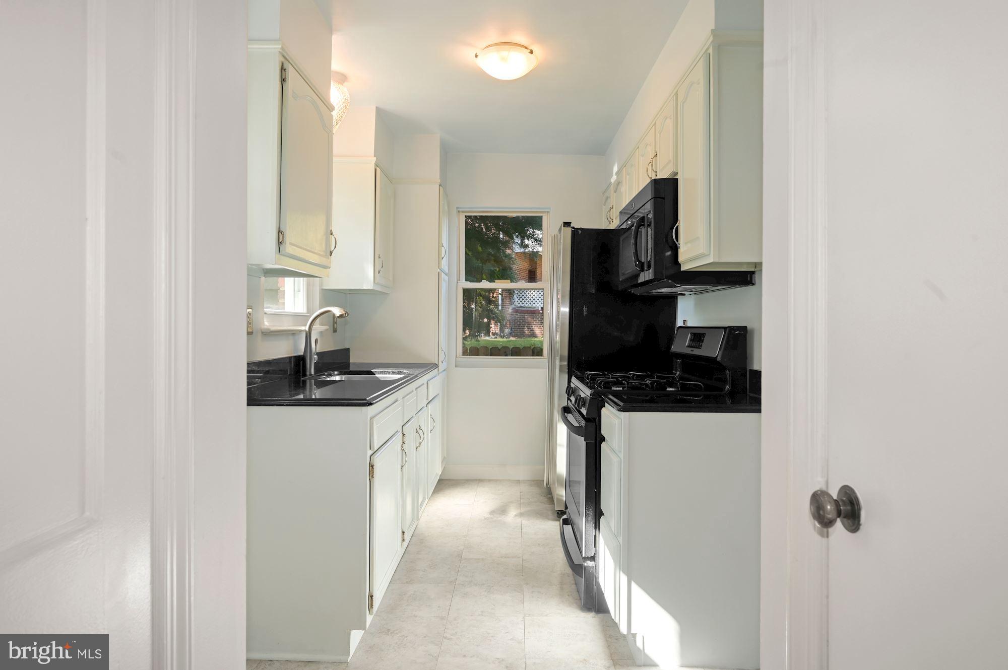 AVONDALE TERRACE - Residential